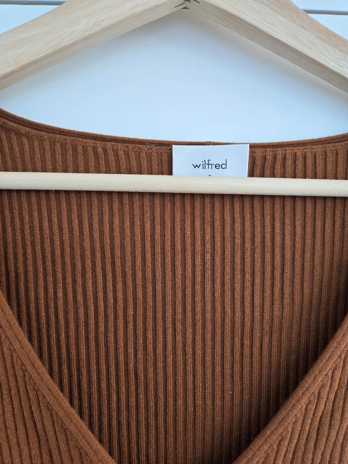 Aritzia Arirzia Wilfred Bodycon Ribbed Midi Dress in Burnt Orange Size S / US 4 / IT 40 - 3 Thumbnail