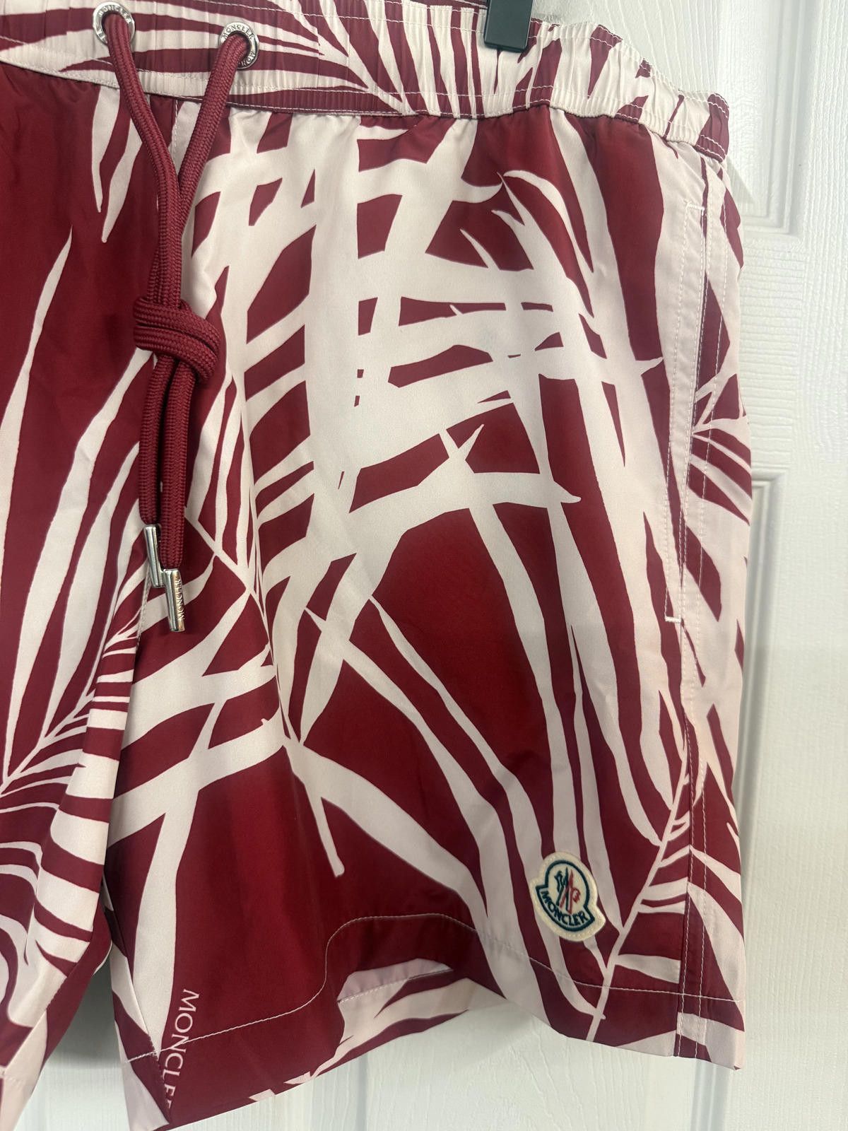 Moncler Moncler Men’s Swim Shorts Red Pattern Size L Size US 34 / EU 50 - 5 Thumbnail