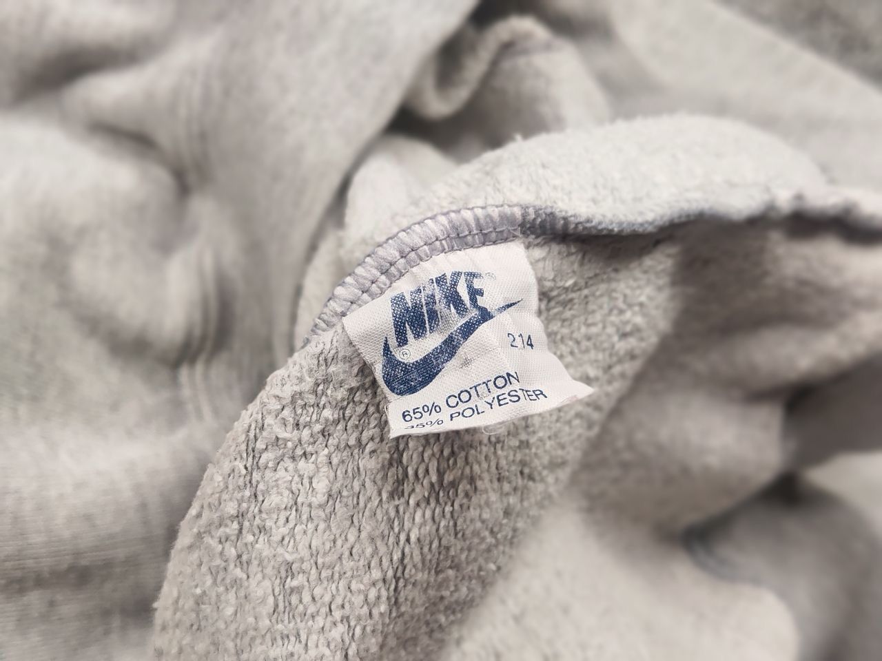 Nike Vintage 80's Nike Oregon USA Gray Jumper Swoosh Sweatshirt Size US XL / EU 56 / 4 - 19 Thumbnail