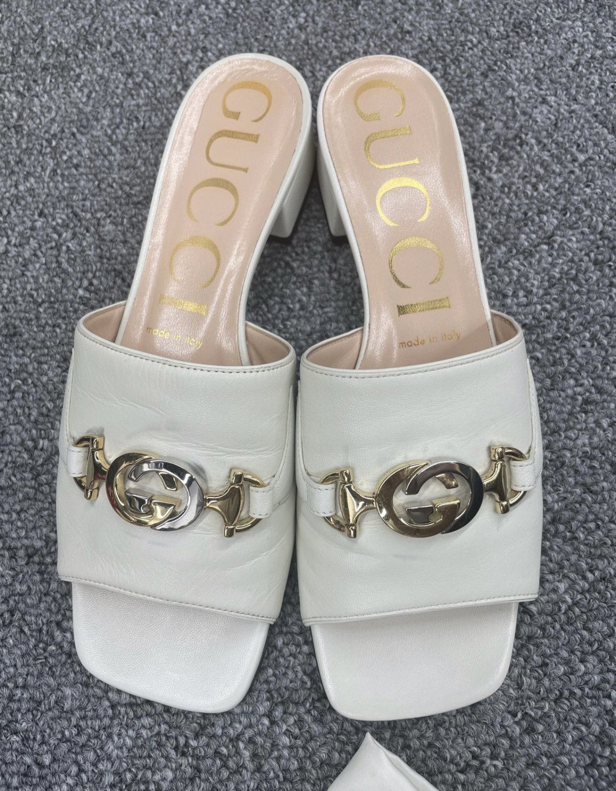 Gucci Gucci Double G Horsebit White Slides K12 Size US 7 / IT 37 - 1 Thumbnail