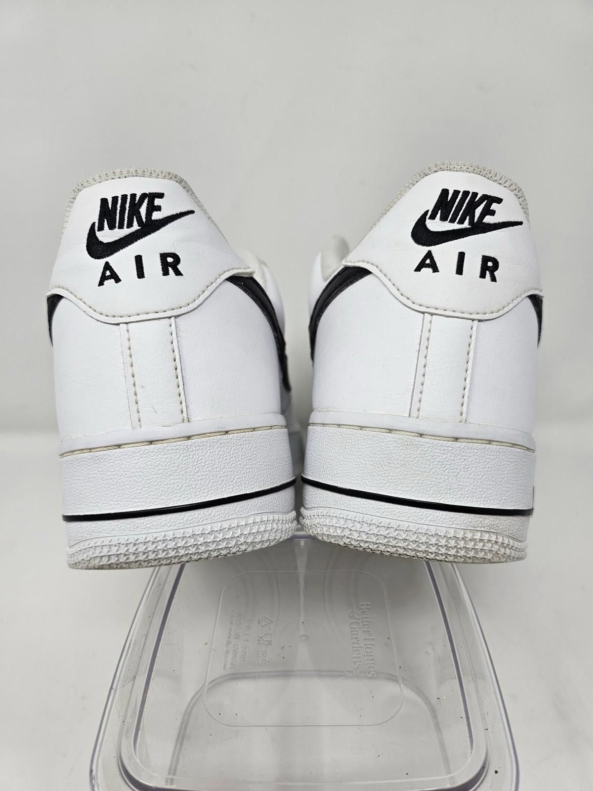 Nike Nike Air Force White sz 12 Athletic Shoes Sneakers Trainers Size US 12 / EU 45 - 4 Thumbnail