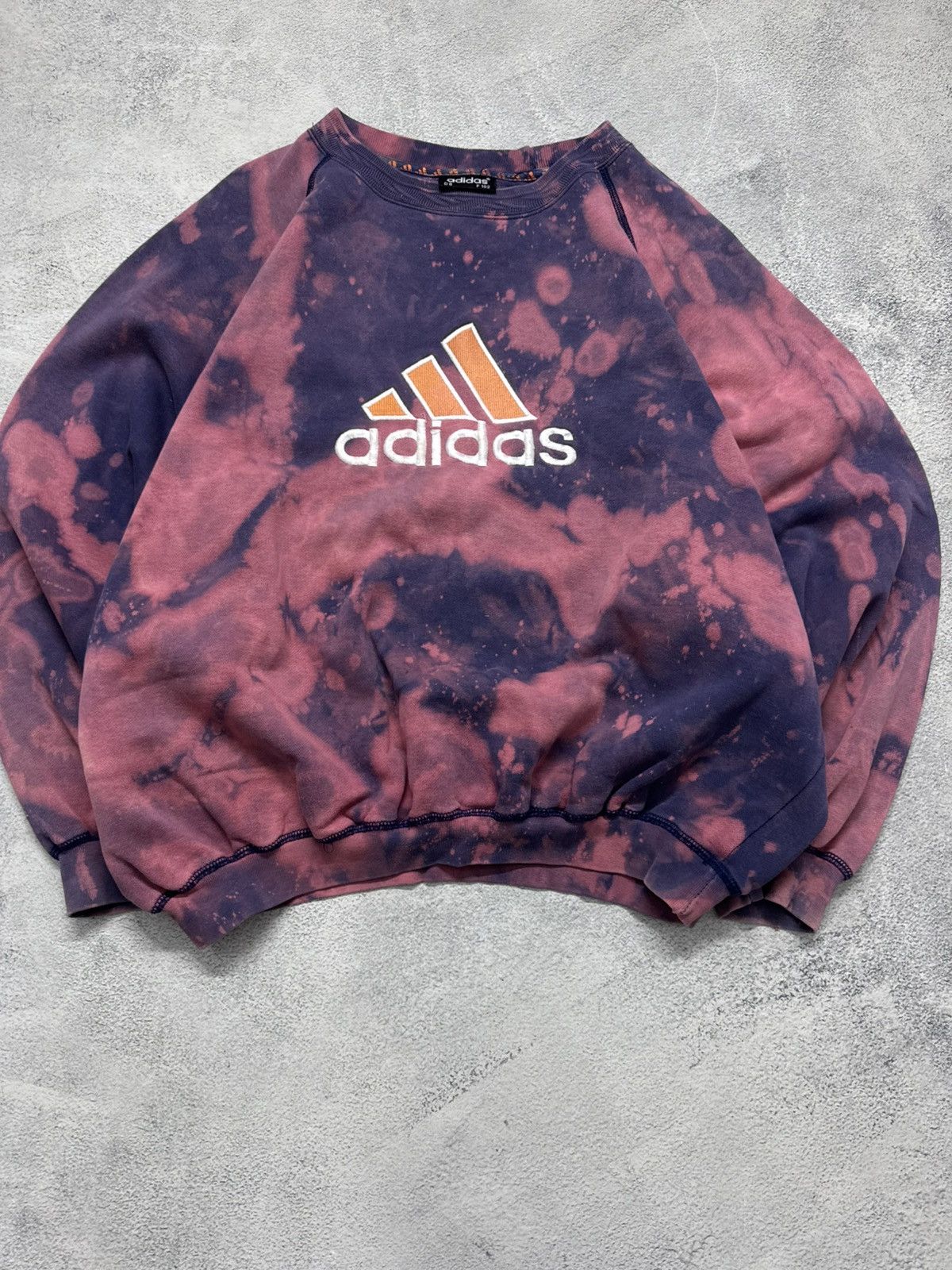 Adidas Vintage Y2k Adidas Big Logo Sweatshirt 00’s Size US L / EU 52-54 / 3 - 7 Thumbnail