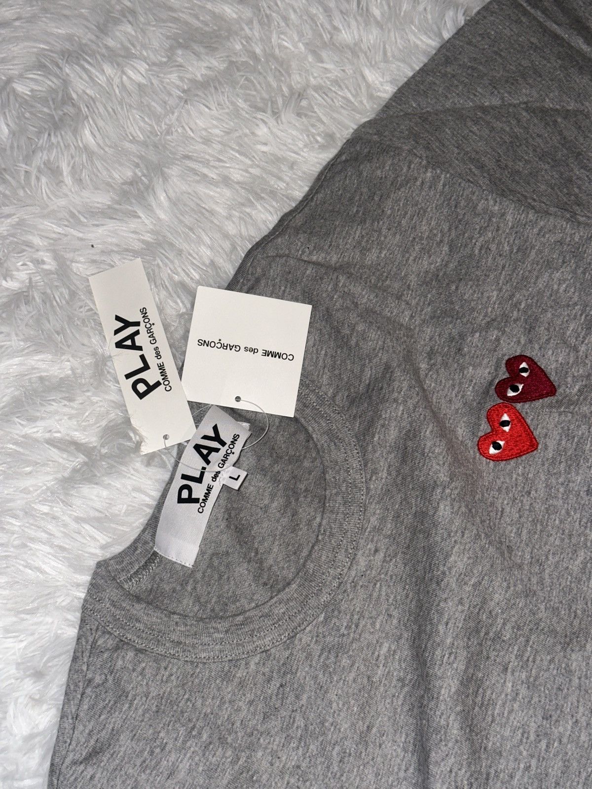 Comme des Garcons PLAY Comme Des Garcons PLAY Grey Large T Shirt Double Hearts Size US L / EU 52-54 / 3 - 5 Thumbnail