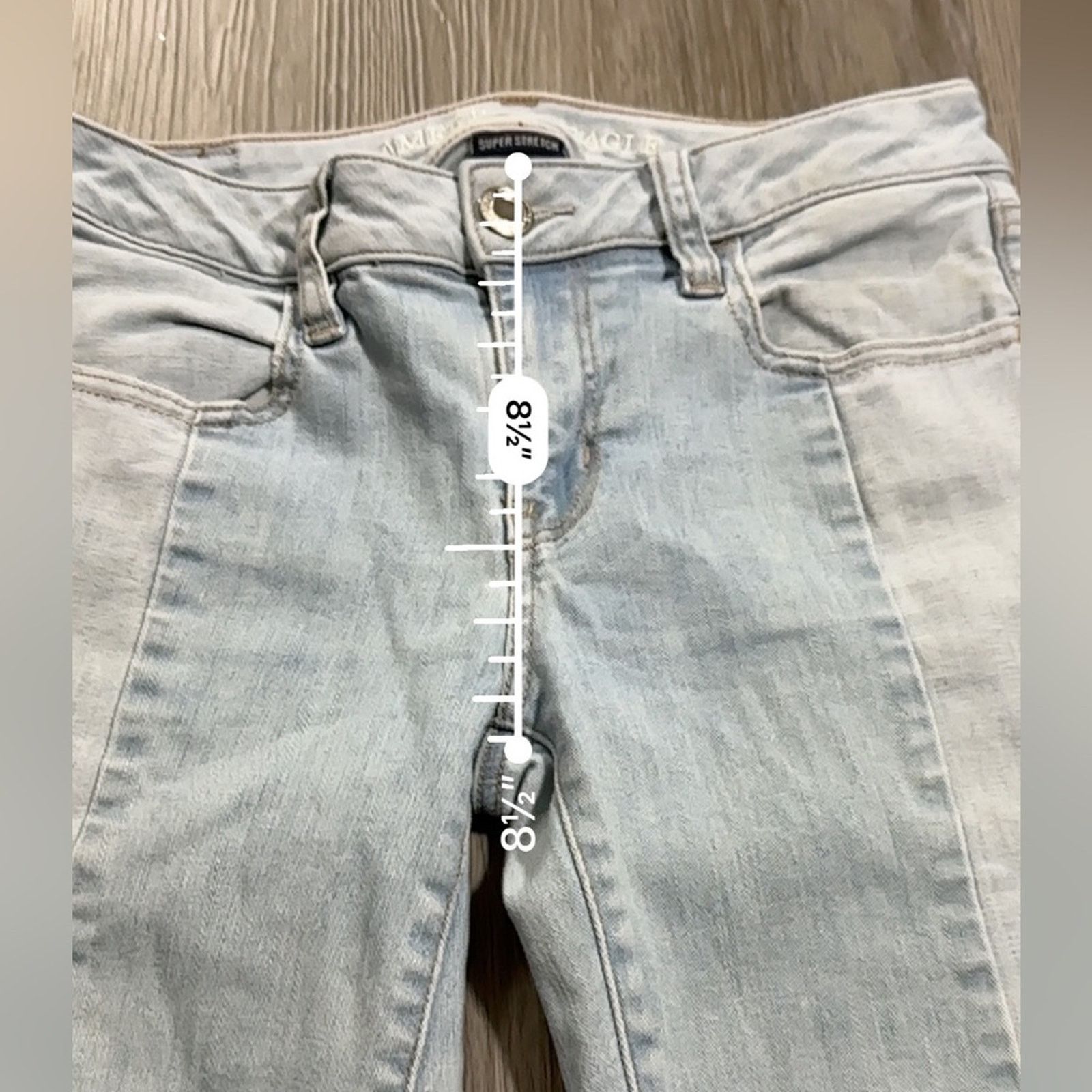 American Eagle Outfitters American Eagle Light Wash Mid Rise Cropped Jegging Jean Sz 4 Size 26" / US 2 / IT 38 - 11 Thumbnail