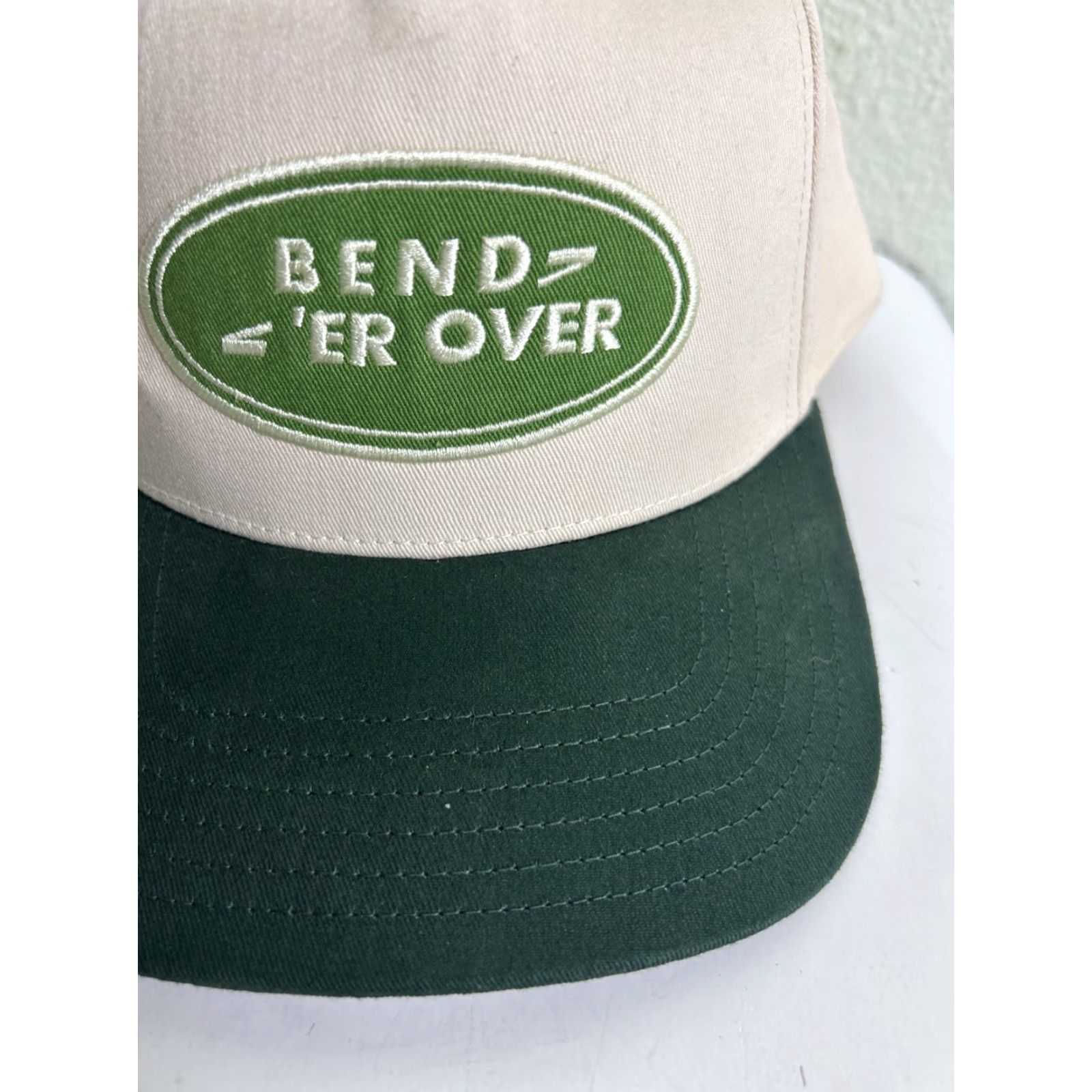 Vintage Visibly Toxic Bend ‘er Over SnapBack Baseball Hat Beige Green Adjustable Men’s Cap Shirtless? Size ONE SIZE - 4 Thumbnail