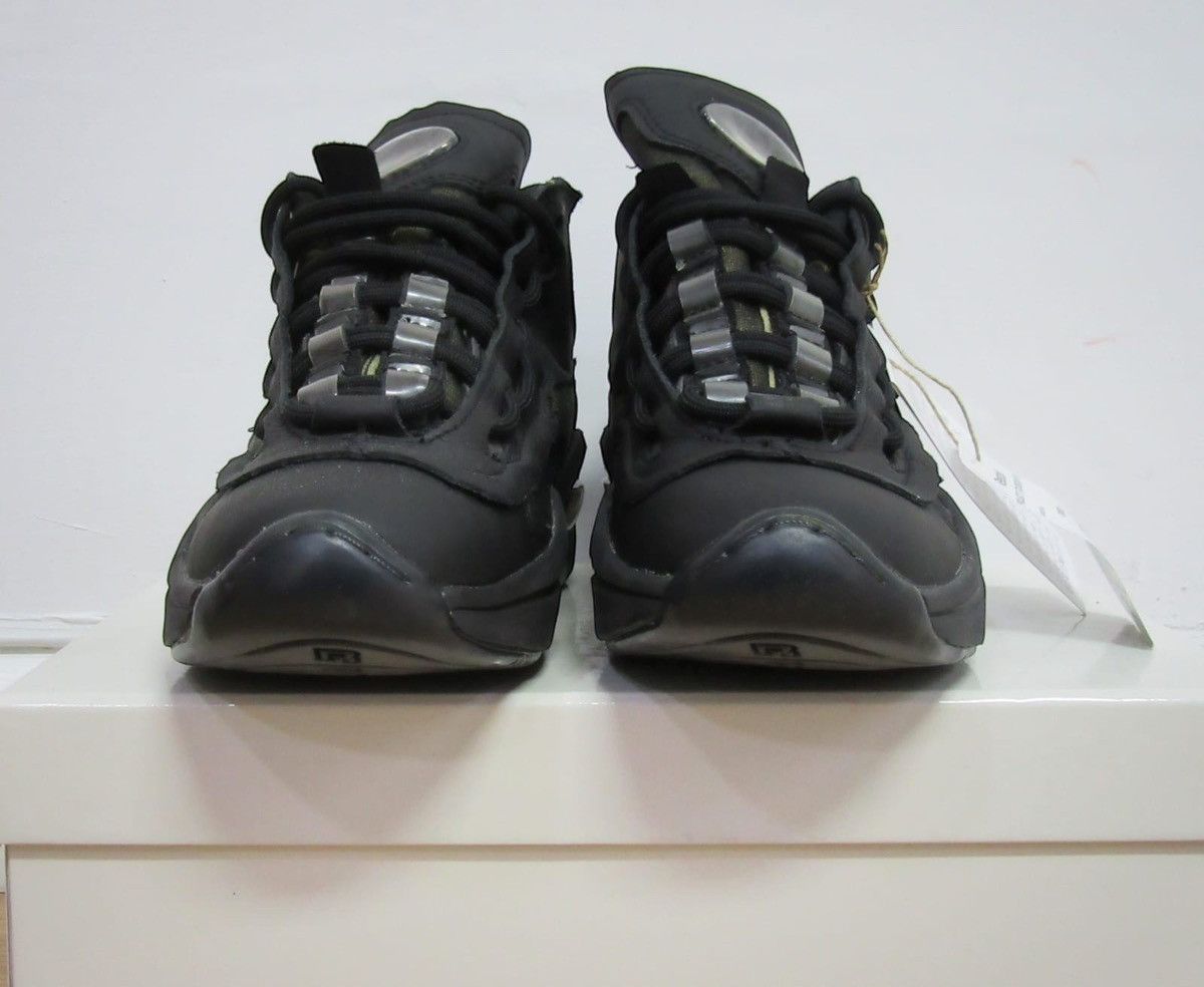 Maison Margiela × Reebok Reebok x Maison Margiela size EU 36-US 5 Size US 5 / IT 35 - 6 Thumbnail