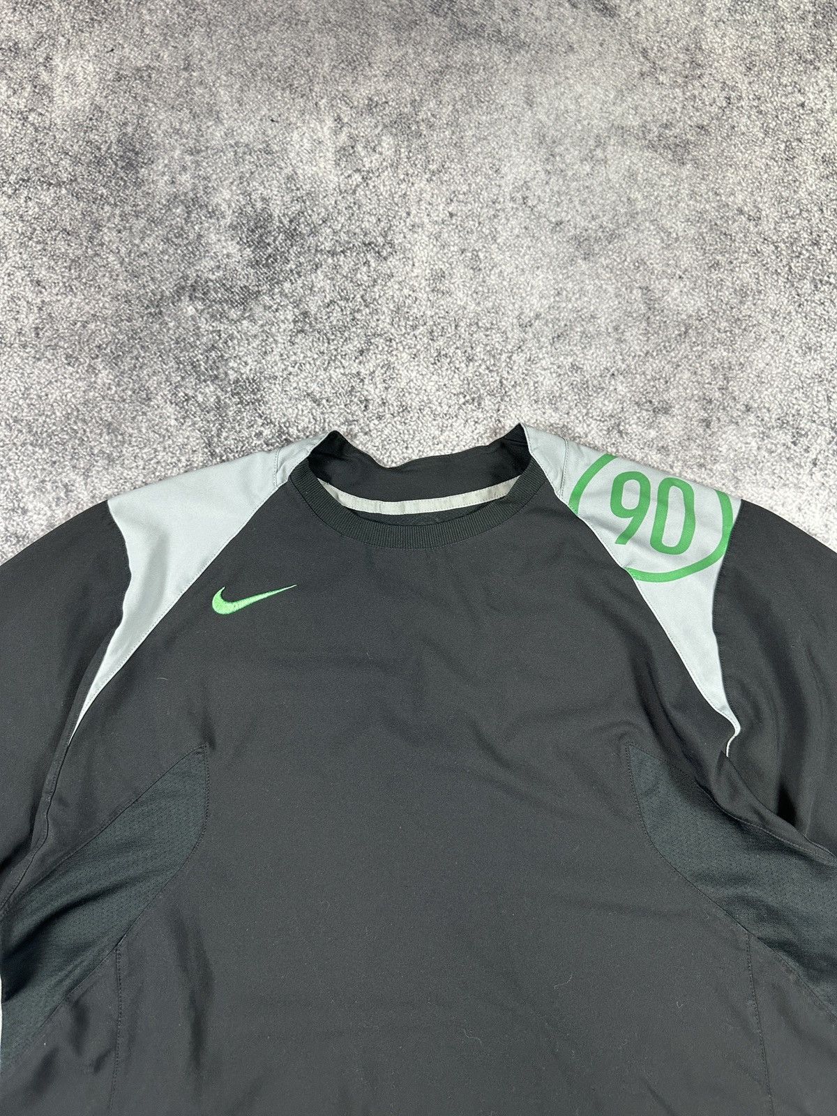 Nike Y2k vintage Total 90 Nike TN t-shirt Streetwear style rare L Size US L / EU 52-54 / 3 - 2 Thumbnail