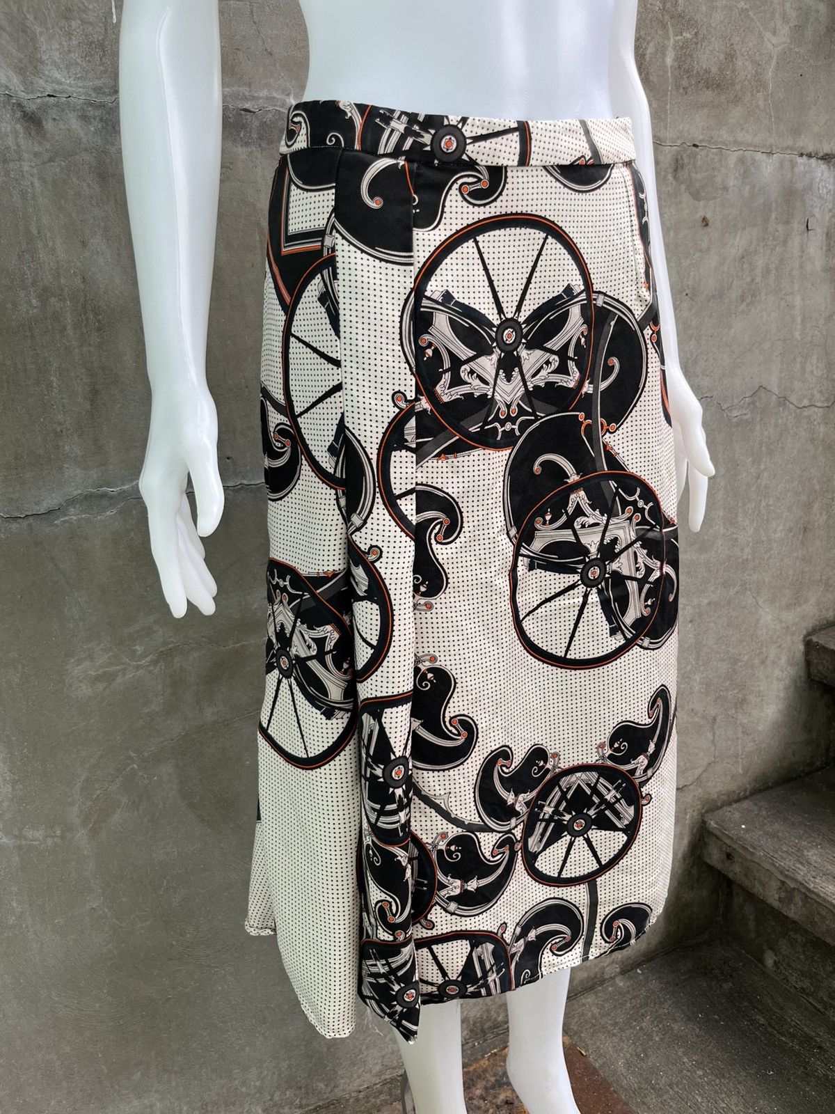 Hermes Silk Printed Carriage Midi Skirt Size 26" / US 2 / IT 38 - 2 Thumbnail