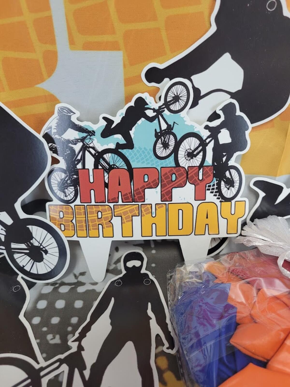 Other Bicycle Birthday Party Set - Backdrop, Balloons & Toppers Size ONE SIZE - 3 Thumbnail