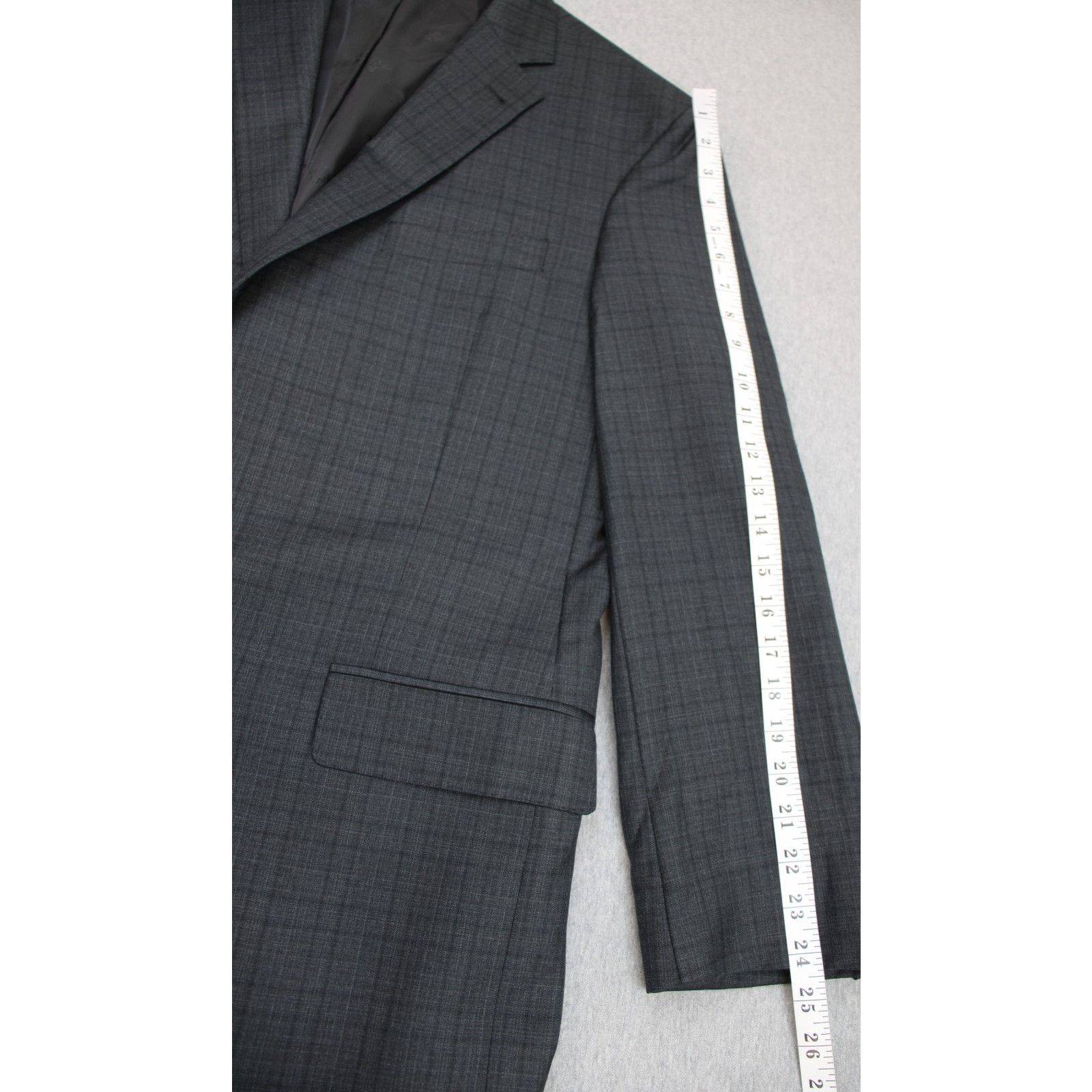 Jos. A. Bank Jos A Bank Blazer Mens 44R Gray Wool Reserve Tailored Fit Size 44R - 12 Thumbnail