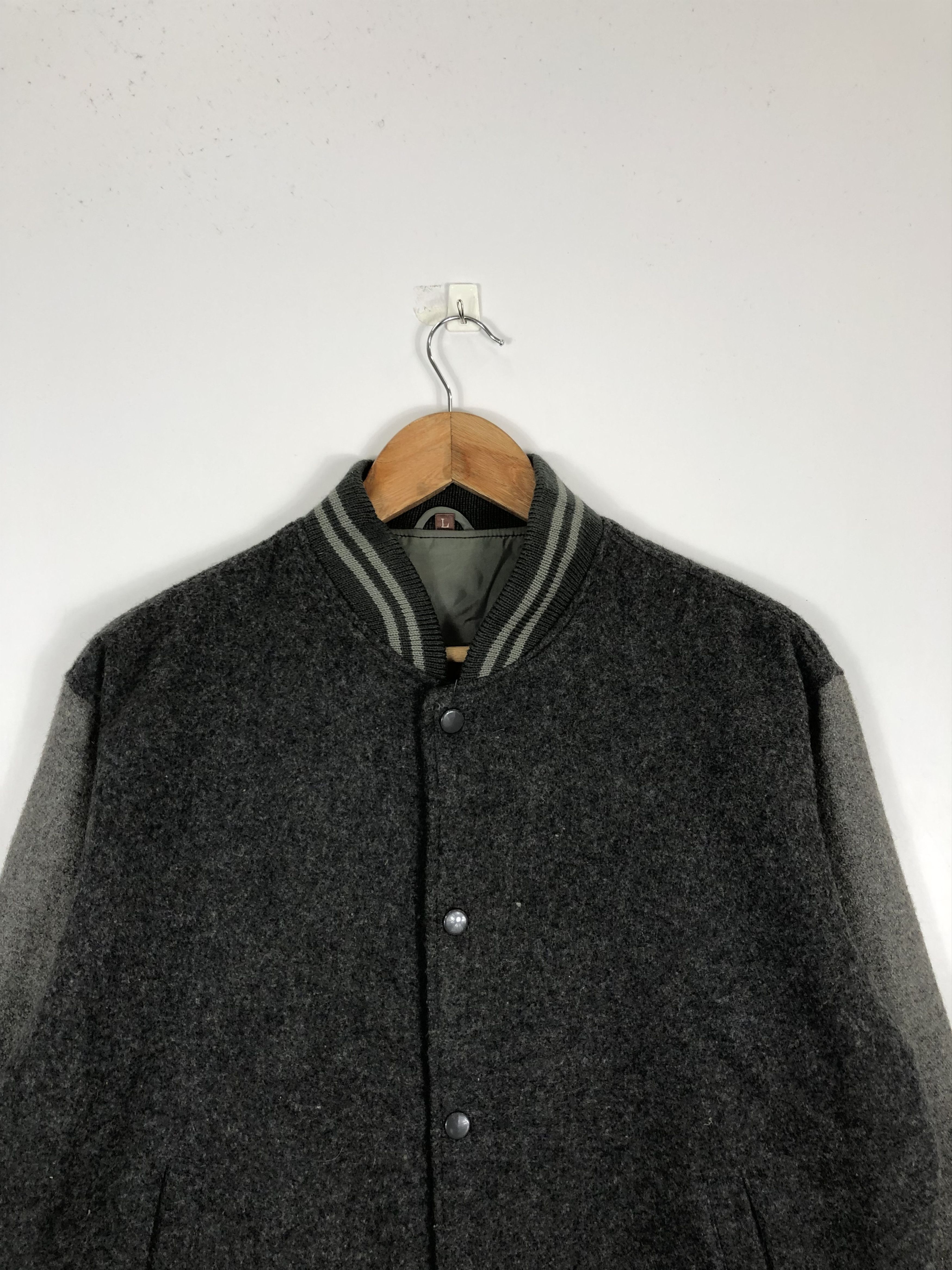 Japanese Brand Japanese Brand Varsity Jacket Wool V0210 Size US L / EU 52-54 / 3 - 2 Thumbnail