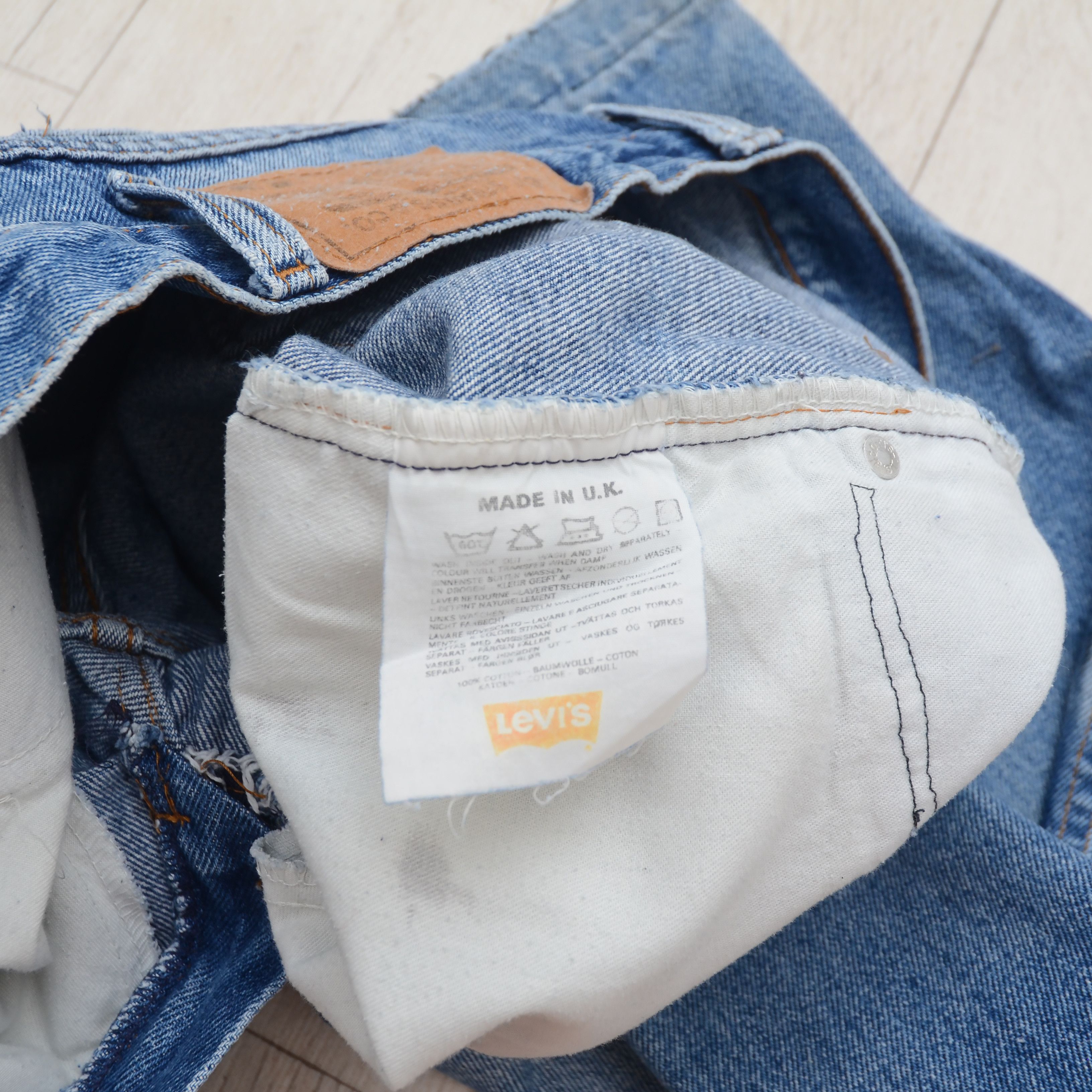 Levi's Vintage Levis Distressed Jeans Orange Tab Boot 80s Y2K Size US 30 / EU 46 - 15 Thumbnail