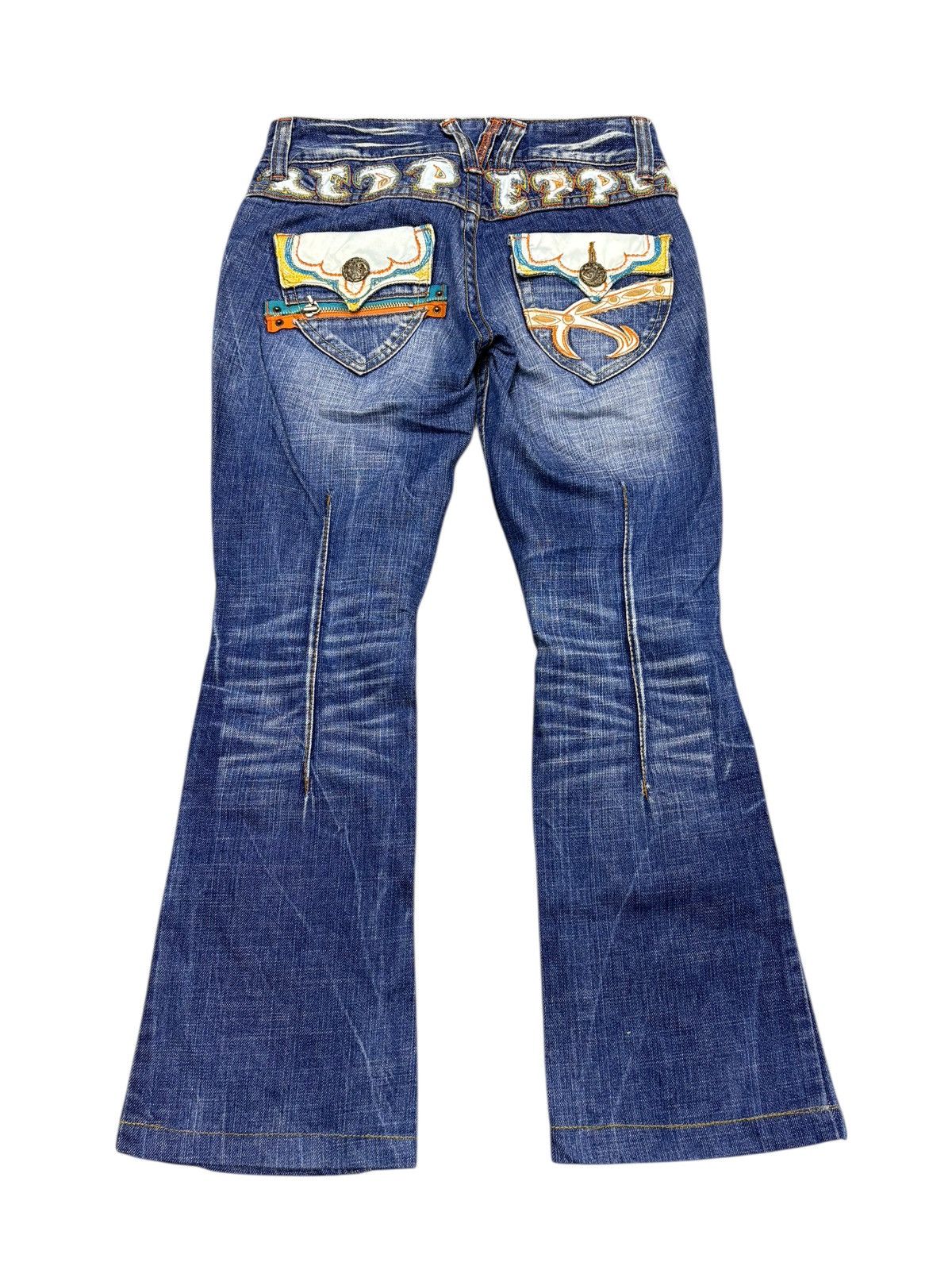If Six Was Nine Vintage Red pepper flared embroidered fading jeans Size US 29 - 1 Thumbnail