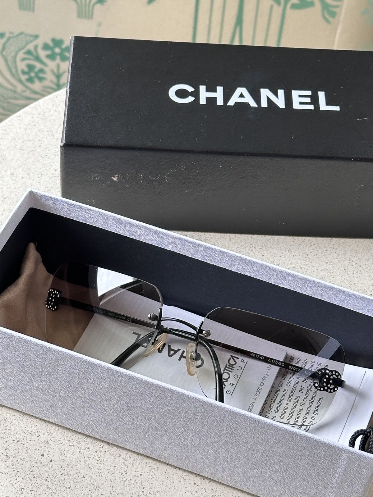 Chanel CHANEL Rhinestone Swarovski Black Tinted Sunglasses 4017-D Size ONE SIZE - 8 Thumbnail