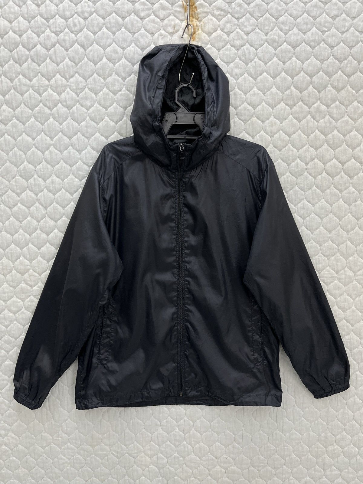 Uniqlo 🔥🔥🔥ARCHIVE UNIQLO HOODIE LIGHT JACKET Size US L / EU 52-54 / 3 - 1 Thumbnail