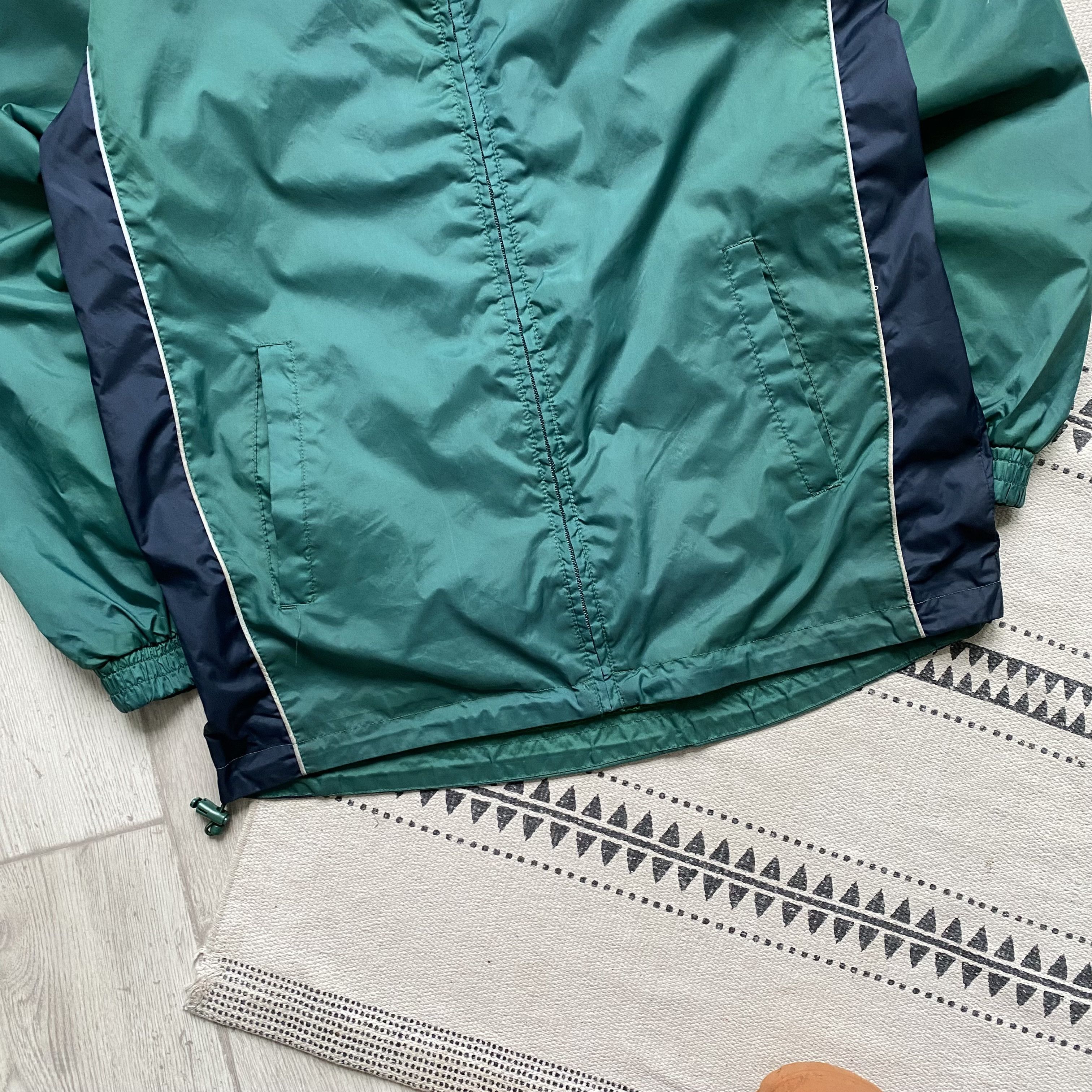 Canterbury of New Zealand ☘️Vintage Faded Ireland Rugby nylon jacket light Windbreaker Size US M / EU 48-50 / 2 - 3 Thumbnail