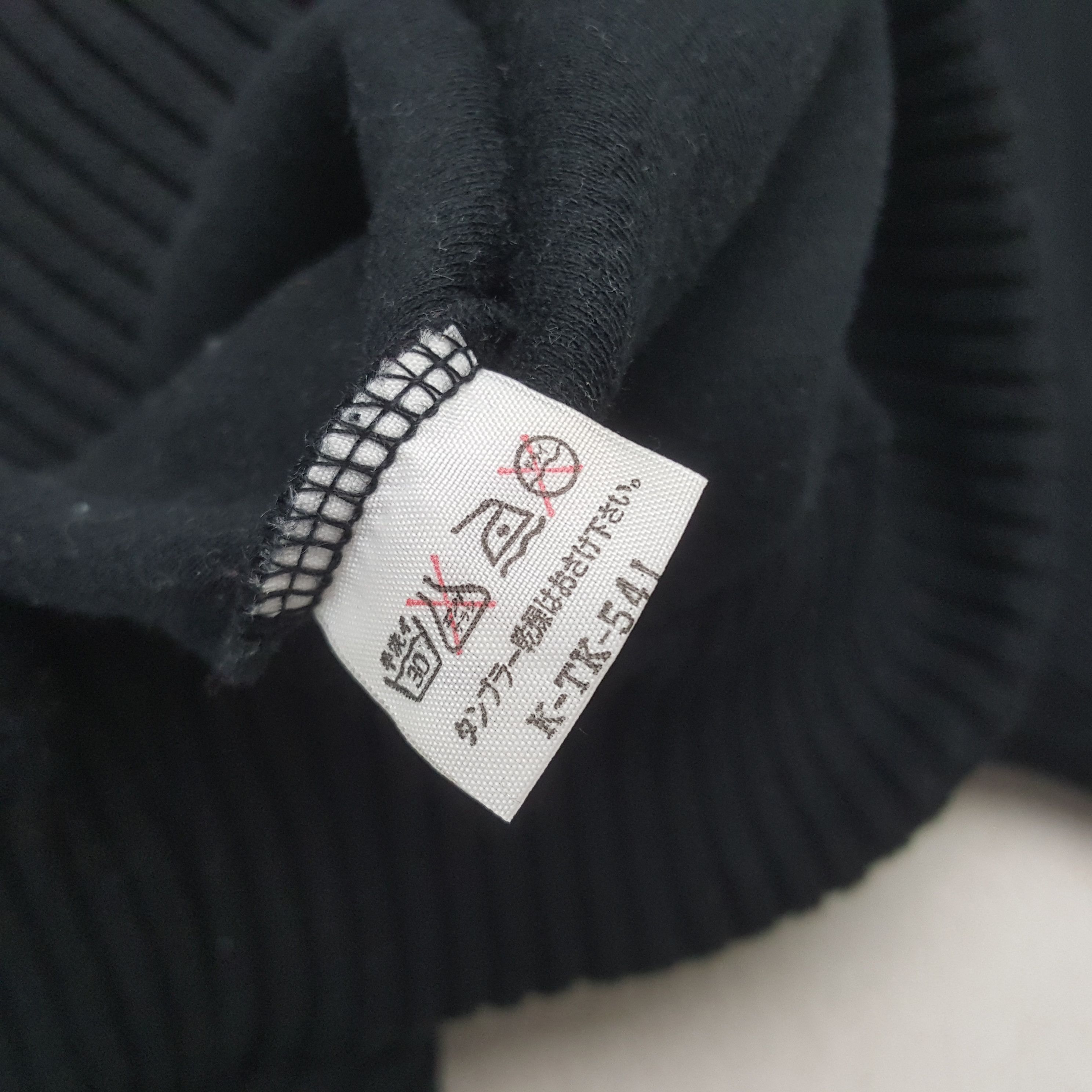 Designer Vintage Yoshiyuki Konishi Ficce Embroidery Sweatshirt RR8 Size US L / EU 52-54 / 3 - 6 Thumbnail