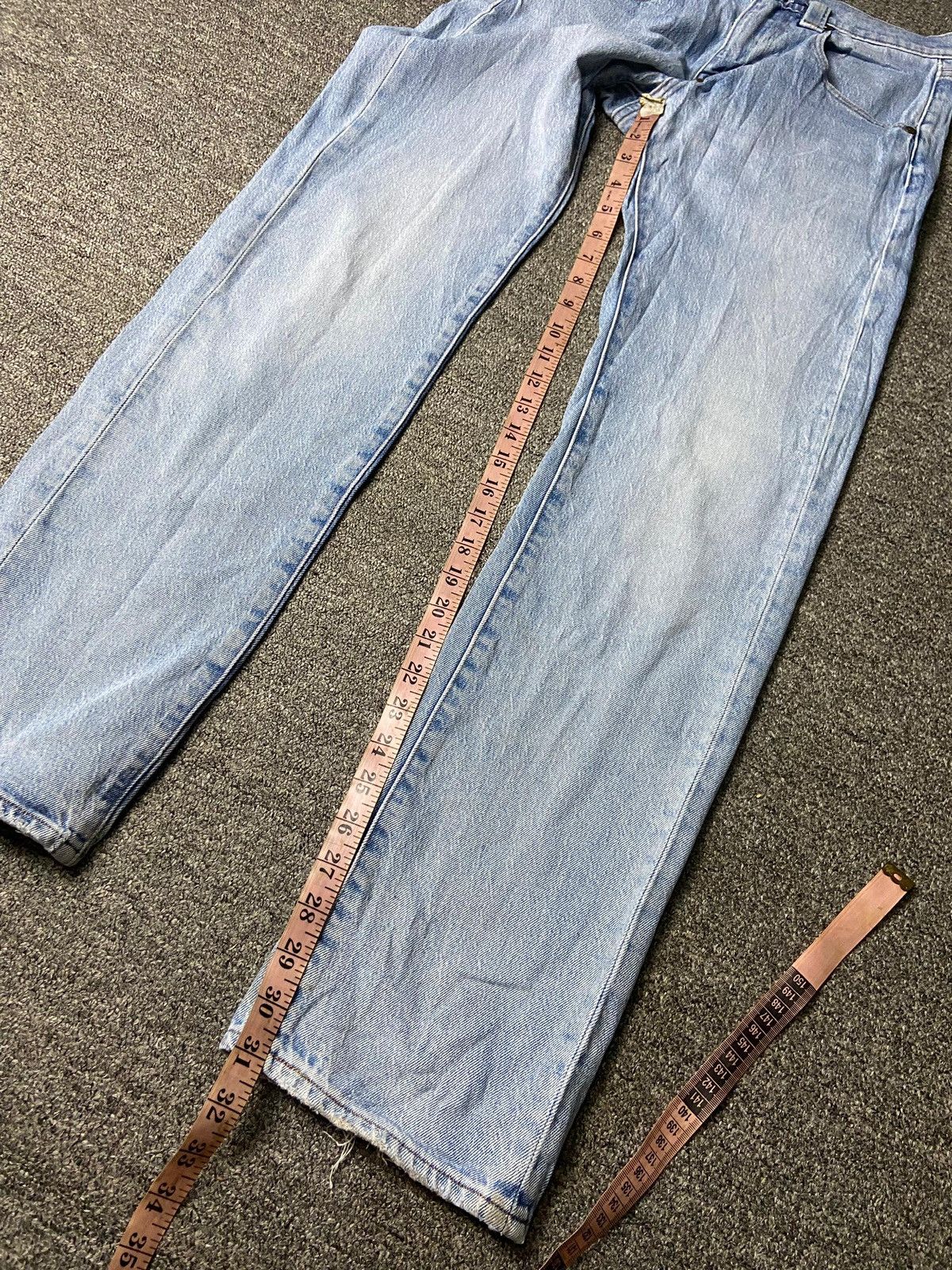 Levi's Vintage Levis Red Tab 505 Denim Jeans (158) Size US 29 - 7 Thumbnail