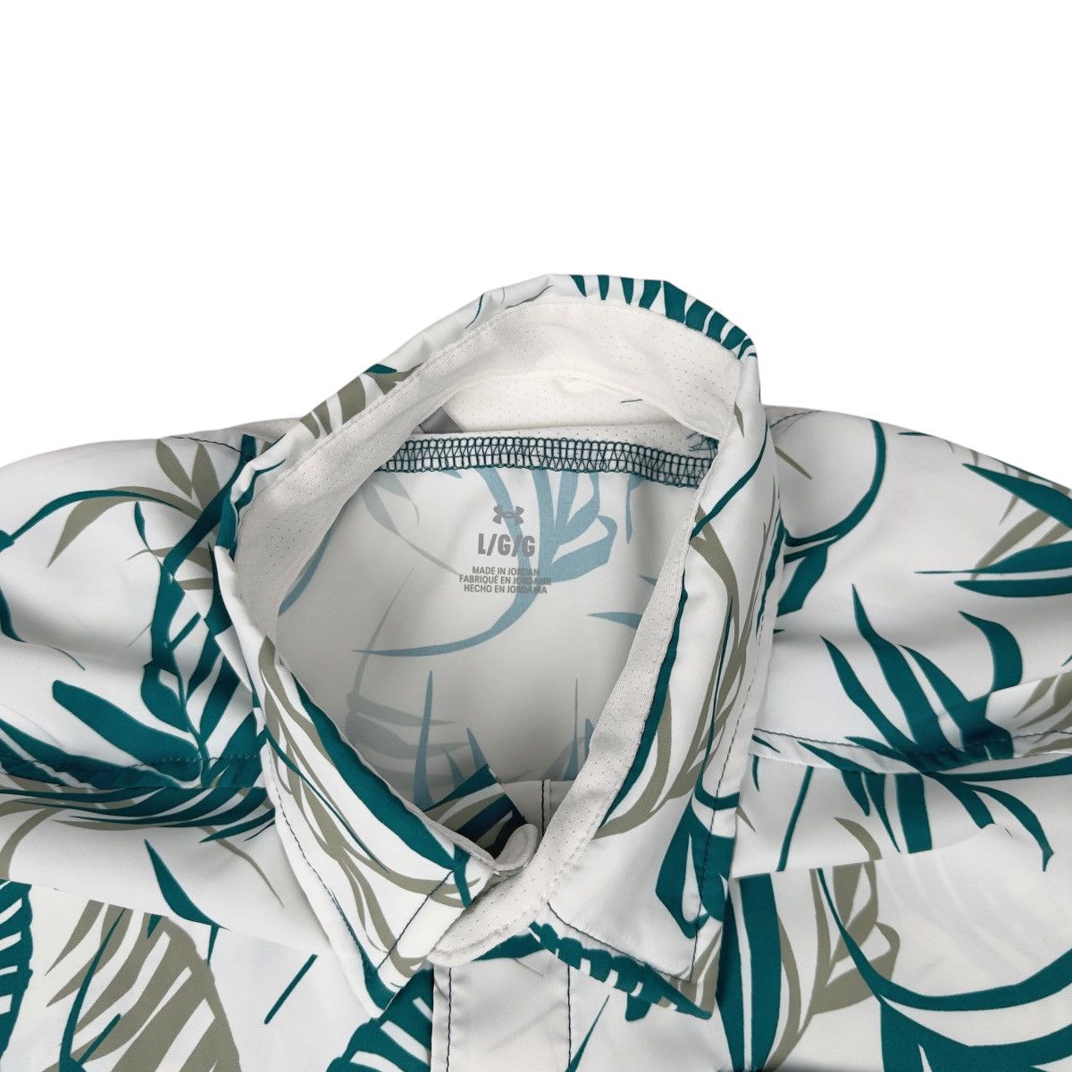 Under Armour Under Armour UPF 50 Dockside Short Sleeve Button-Down Shirt Size US L / EU 52-54 / 3 - 5 Thumbnail