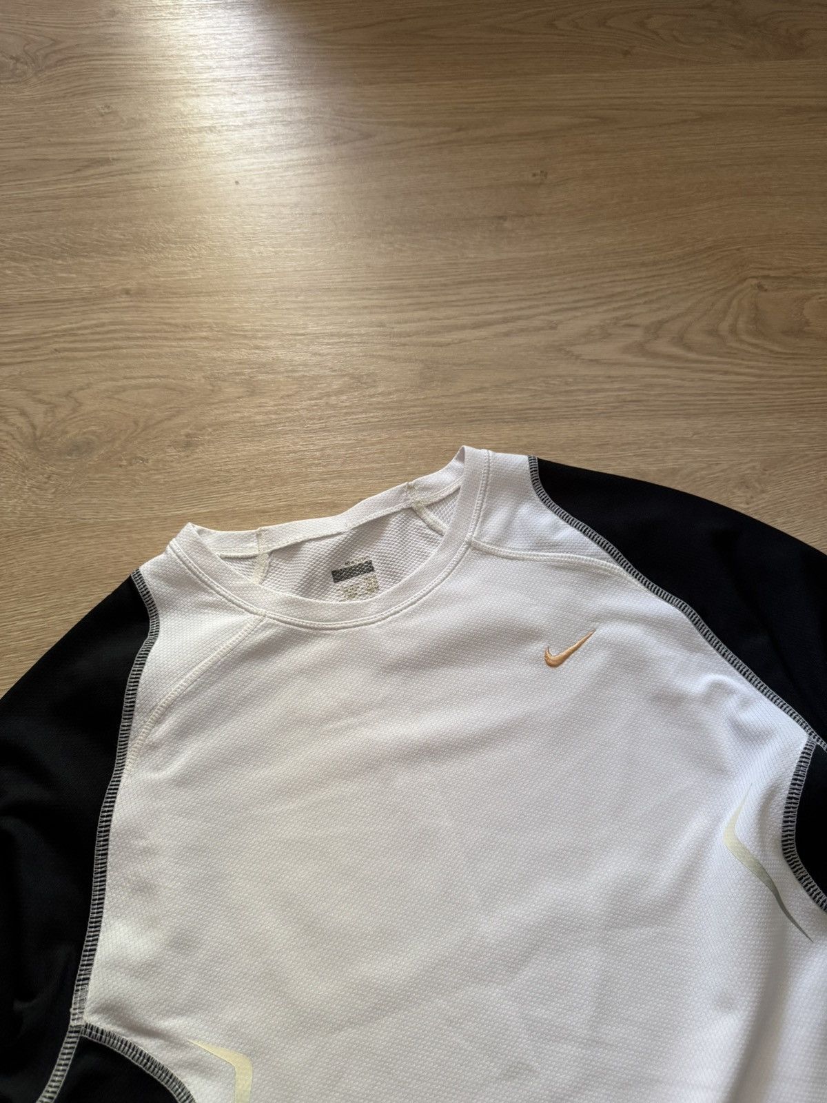 Vintage Vintage 00’s Nike y2k Sport Japanese Long Sleeve Size US L / EU 52-54 / 3 - 2 Thumbnail