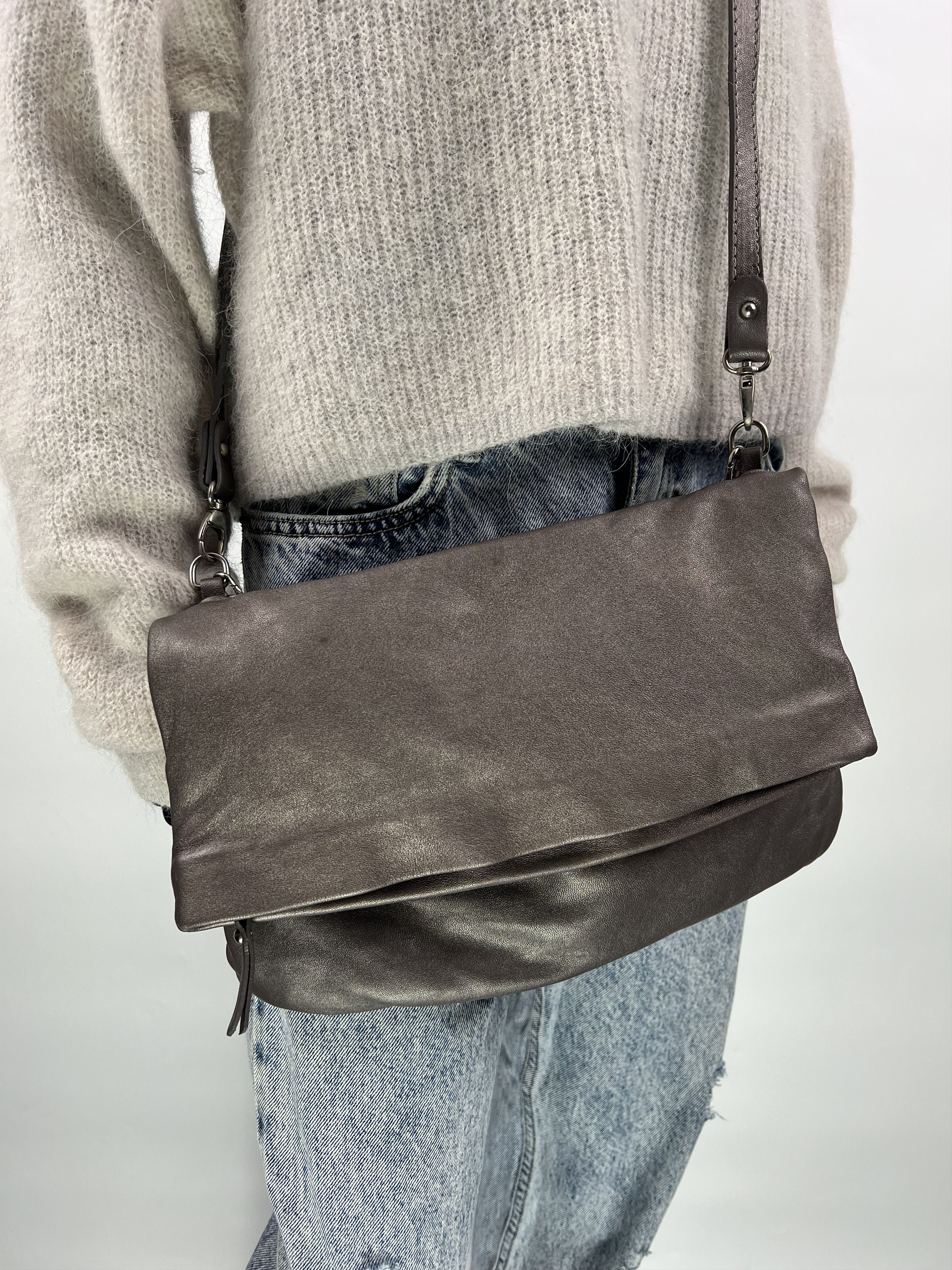 Gianni Chiarini Gianni Chiarini Leather Crossbody Bag Clutch Size ONE SIZE - 2 Thumbnail