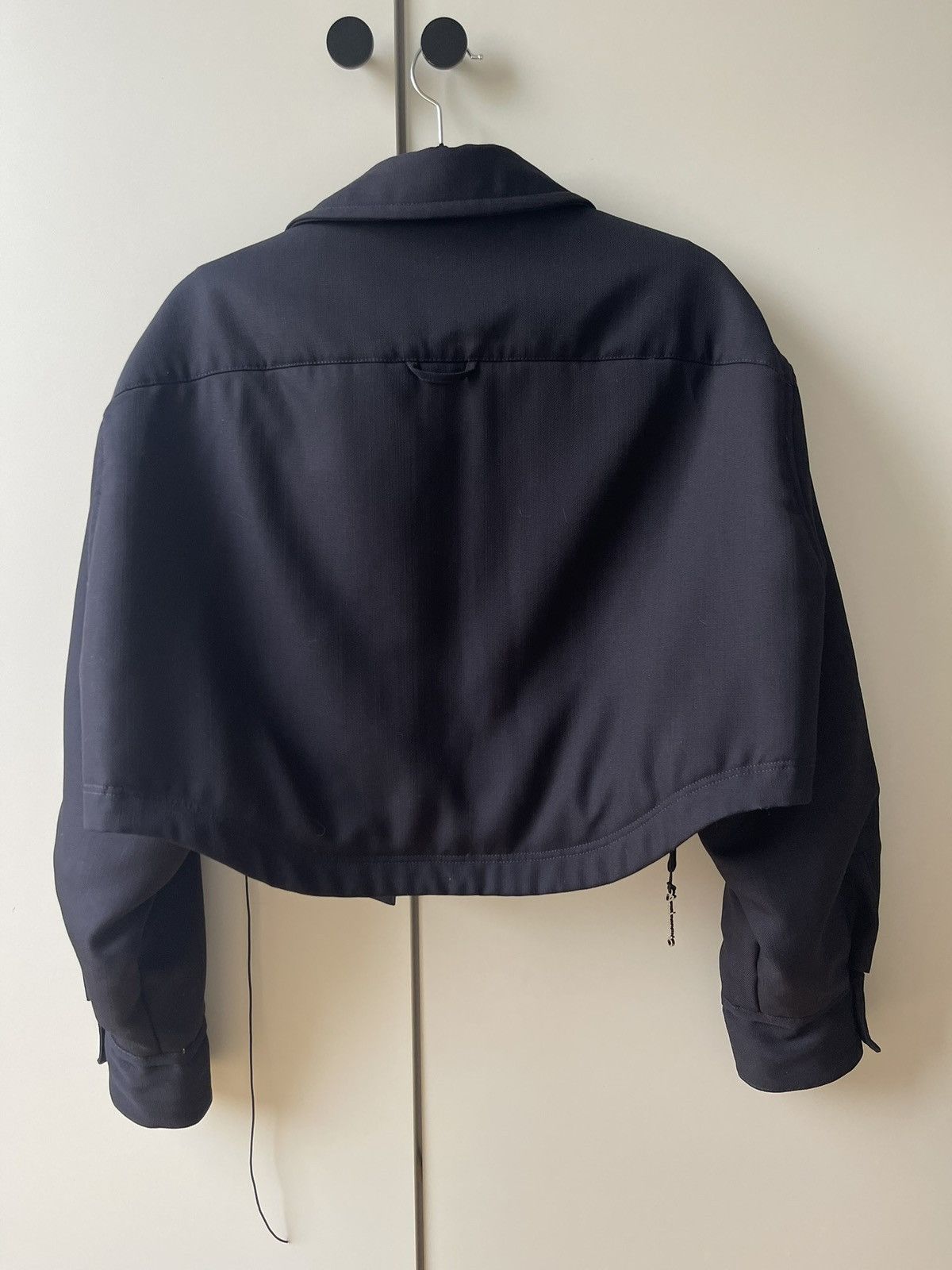 Jacquemus La Chemise Arnesi Cropped Wool Shirt Size XS / US 0-2 / IT 36-38 - 2 Thumbnail