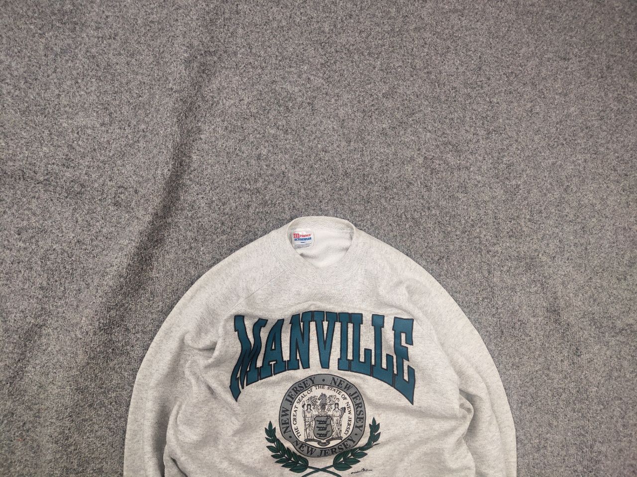 Hanes Vintage 1992 Manville New Jersey Logo Crew neck Sweatshirt Size US L / EU 52-54 / 3 - 1 Thumbnail