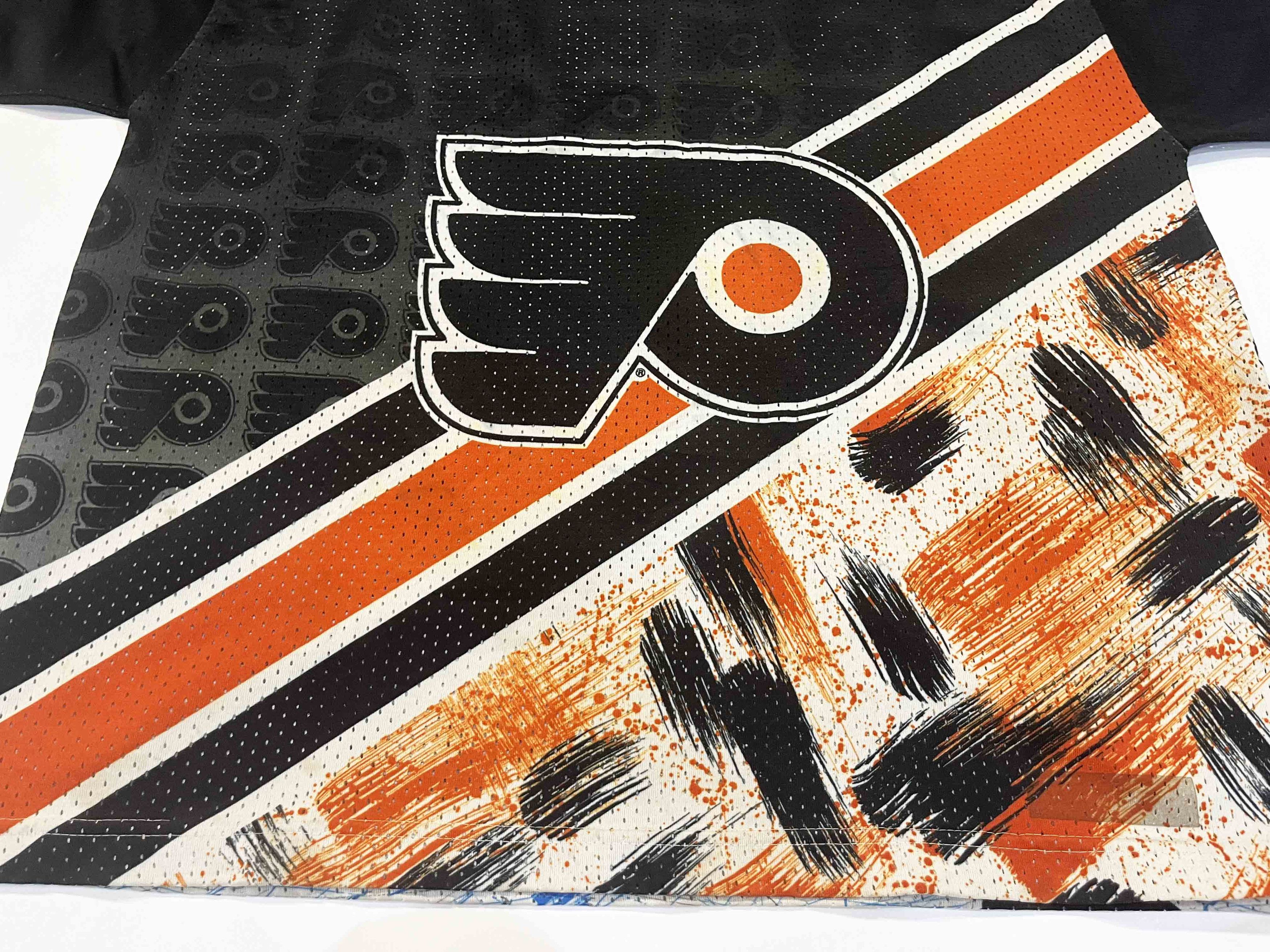 Ccm × Vintage Vintage CCM Philadelphia Flyers NHL Hockey Jersey Size US L / EU 52-54 / 3 - 5 Thumbnail
