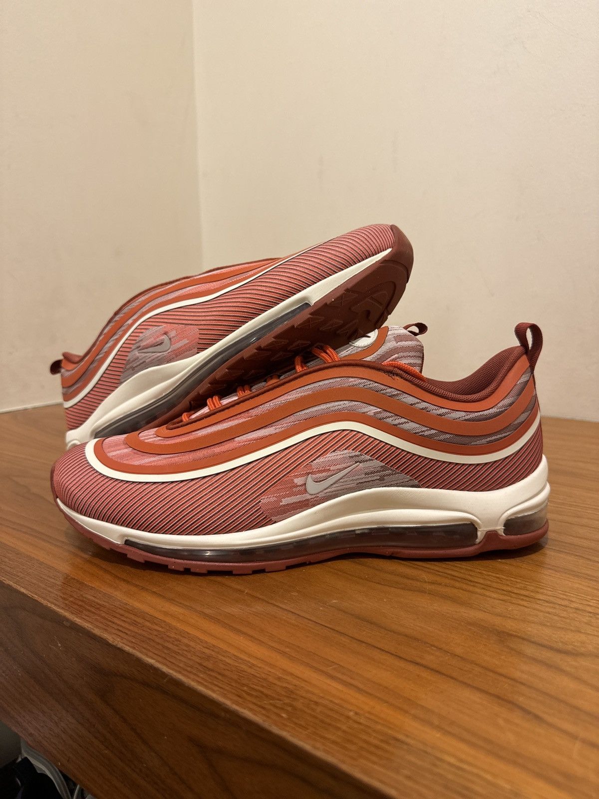 Nike Air Max 97 Ultra 17