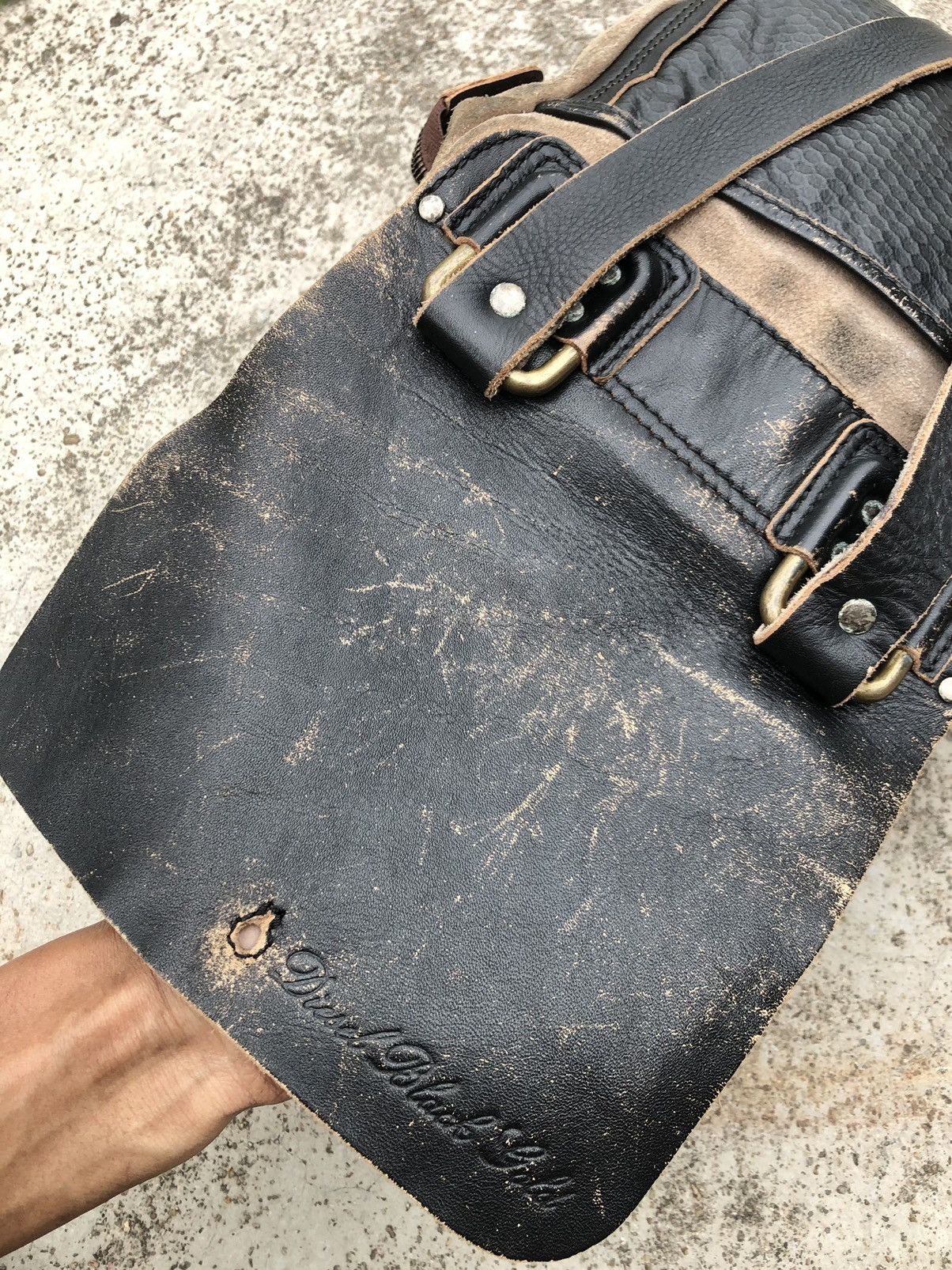Diesel FULLY LEATHER DIESEL BLACK GOLD SLINGBAG Size ONE SIZE - 11 Thumbnail