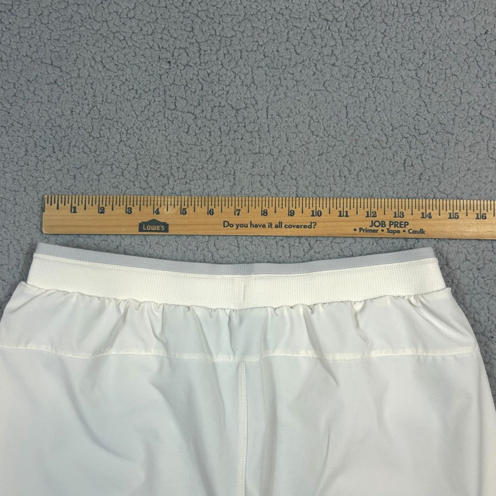Fabletics Fabletics Shorts Men Large White Performance Workout Gym Athletic Lined Size US 32 / EU 48 - 6 Thumbnail