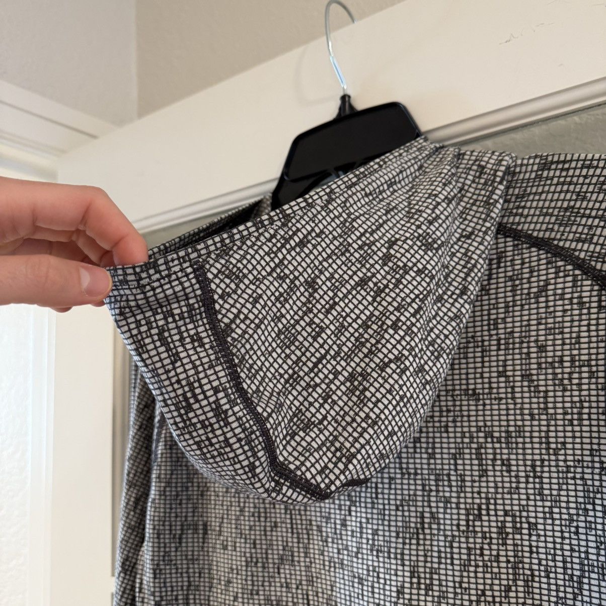 Lululemon Lululemon Men’s Metal Vent Tech Hoodie 2.0 Grey Size Small Size US S / EU 44-46 / 1 - 12 Thumbnail
