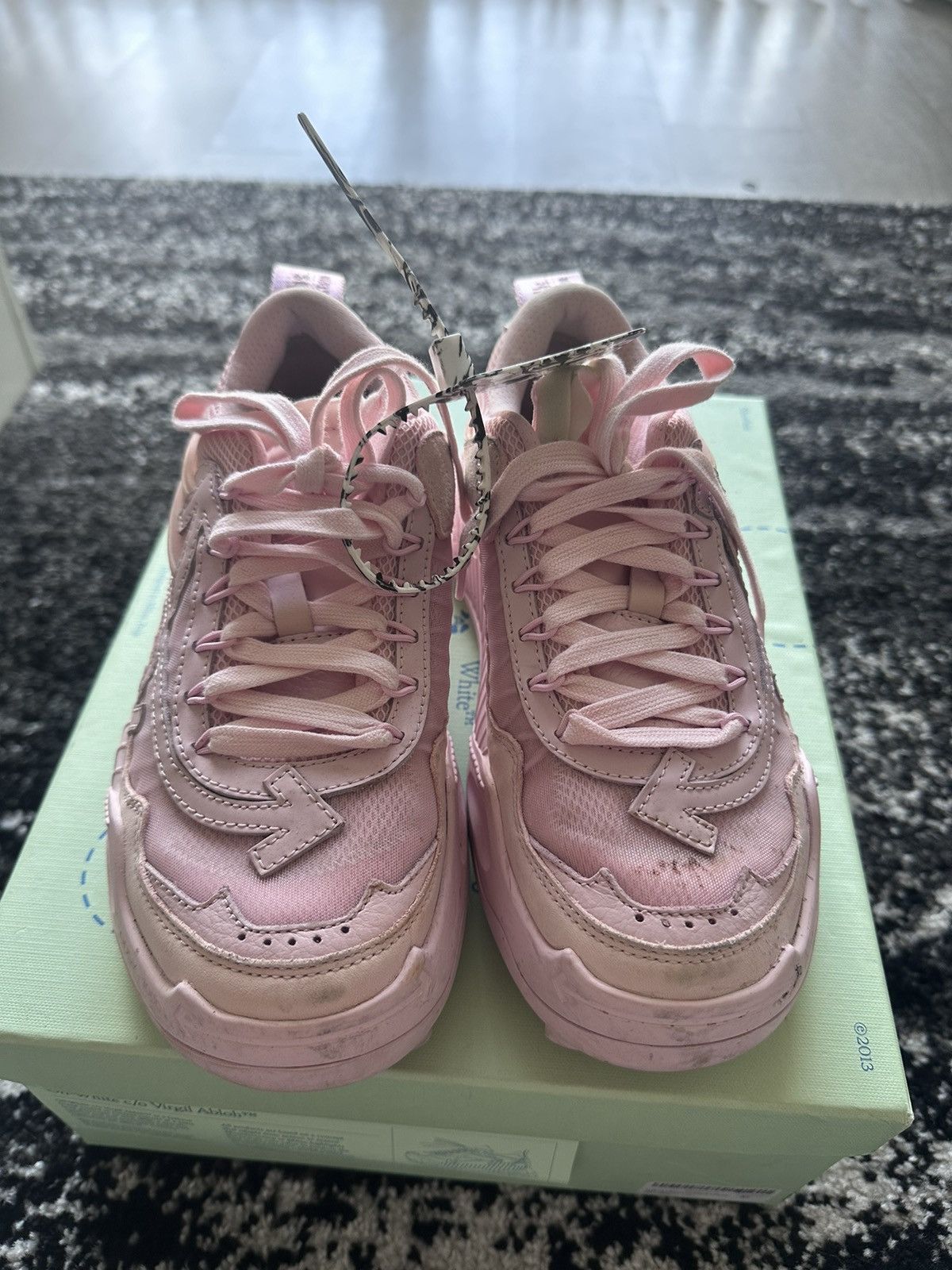 Off-White Off-White Pink Odsy Shoes Size US 7 / IT 37 - 1 Thumbnail