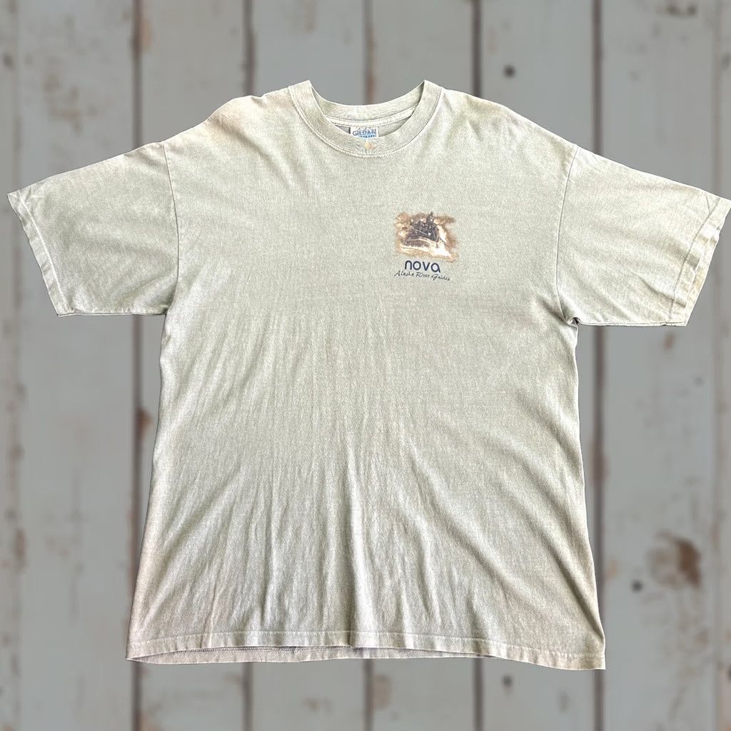 Gildan VINTAGE Gildan T-Shirt 90s Outdoor Graphic Print Men XL Green Crew Neck Short Sleeve River Guides Rode Hard and Put Away Wet Size US XL / EU 56 / 4 - 1 Thumbnail