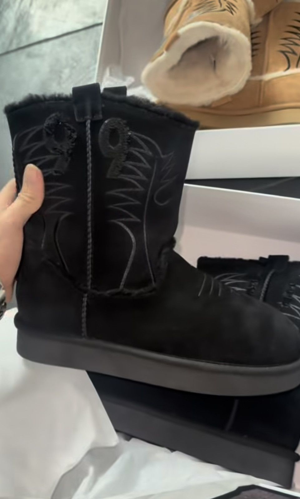 1199 Bazo 1199 Ugg Cowboy Boots Size US 11 / EU 44 - 1 Thumbnail
