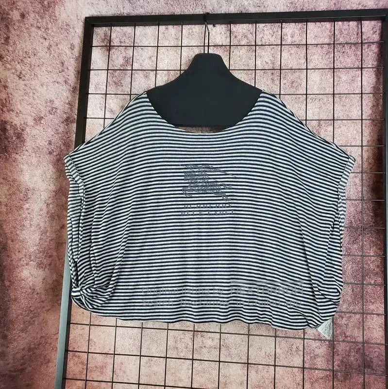 Burberry Burberry Summer Blue Striped T-Shirt. Size M / US 6-8 / IT 42-44 - 8 Thumbnail