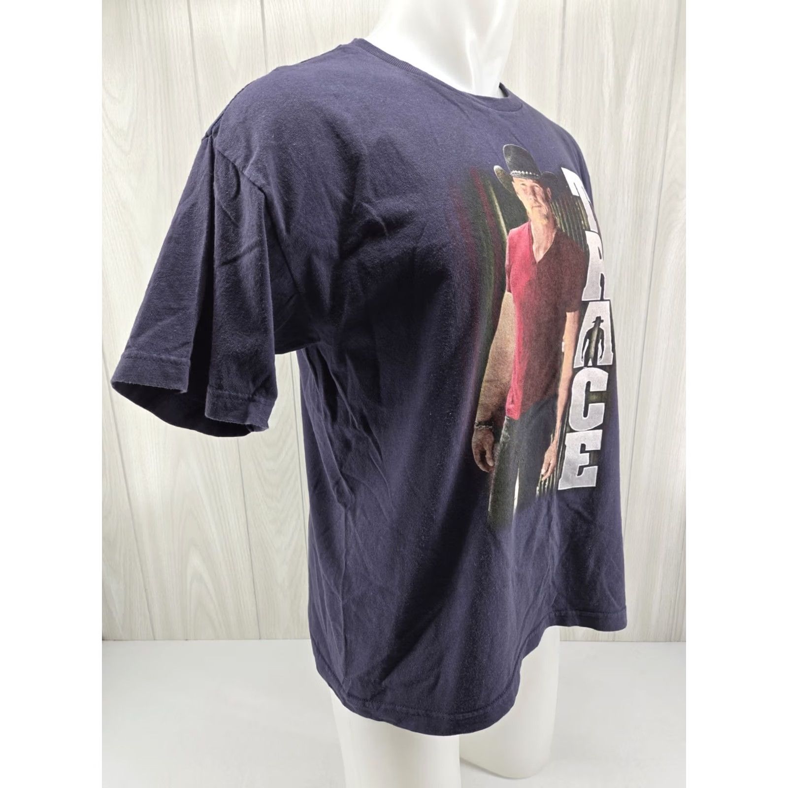 Vintage Trace Adkins 2016 Tour Dual Sided Concert T-Shirt Men’s L Blue Size US L / EU 52-54 / 3 - 6 Thumbnail