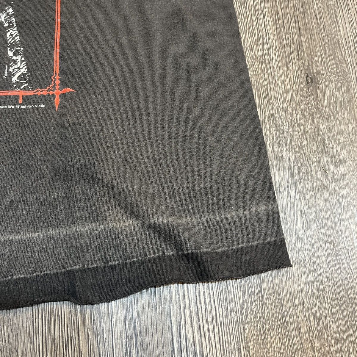 Vintage 1997 Vampire The Masquerade White Wolt Vintage T-shirt Size US L / EU 52-54 / 3 - 10 Thumbnail