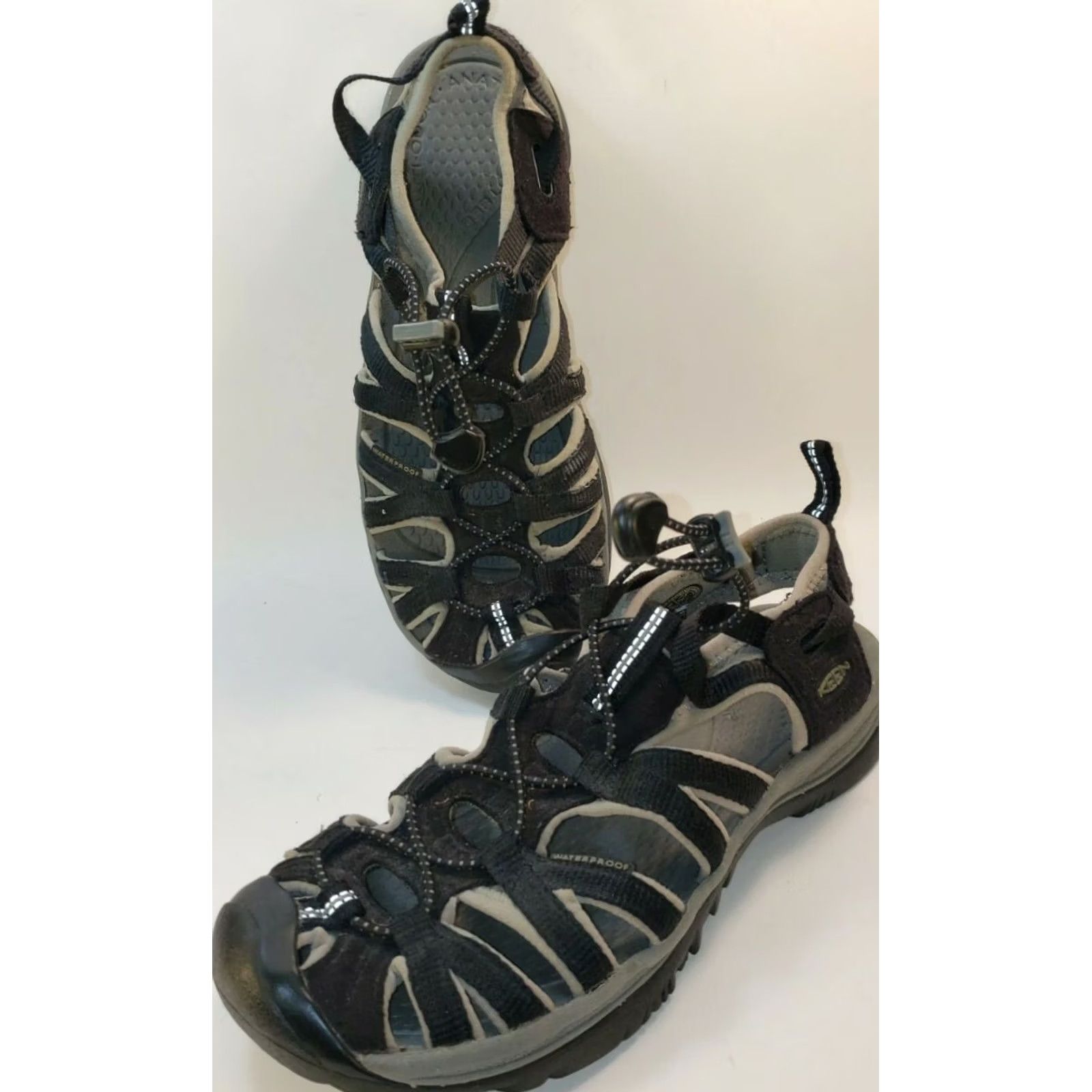 KEEN Keen Whisper Sandals Women's 7.5M 38EU Black Outdoor Sport Sandals Cushioned Arch Support Elastic Laces Toggle Takeup Size US 8 / IT 38 - 3 Thumbnail