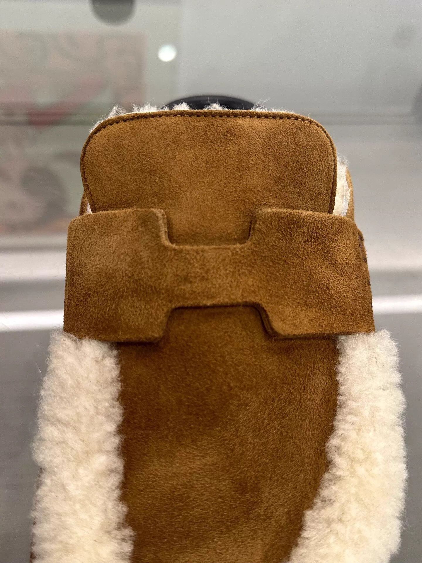 Hermes Hermes Go Women's Brown H-Logo Suede Shearling Mule EU39 Size US 8.5 / IT 38.5 - 7 Thumbnail