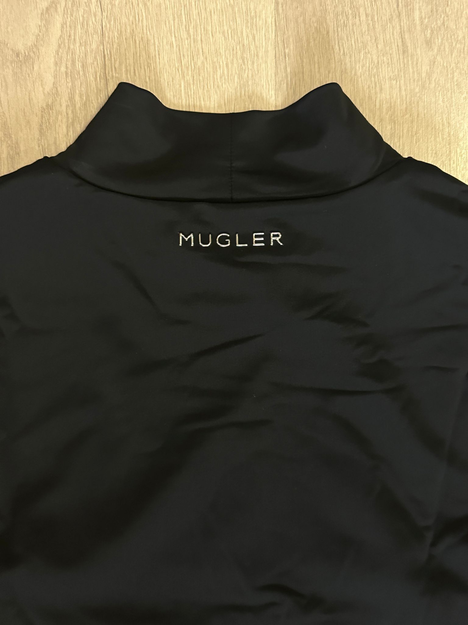 H&M × Mugler H&M x Mugler L/S Jersey Cut-Out Size US L / EU 52-54 / 3 - 4 Thumbnail