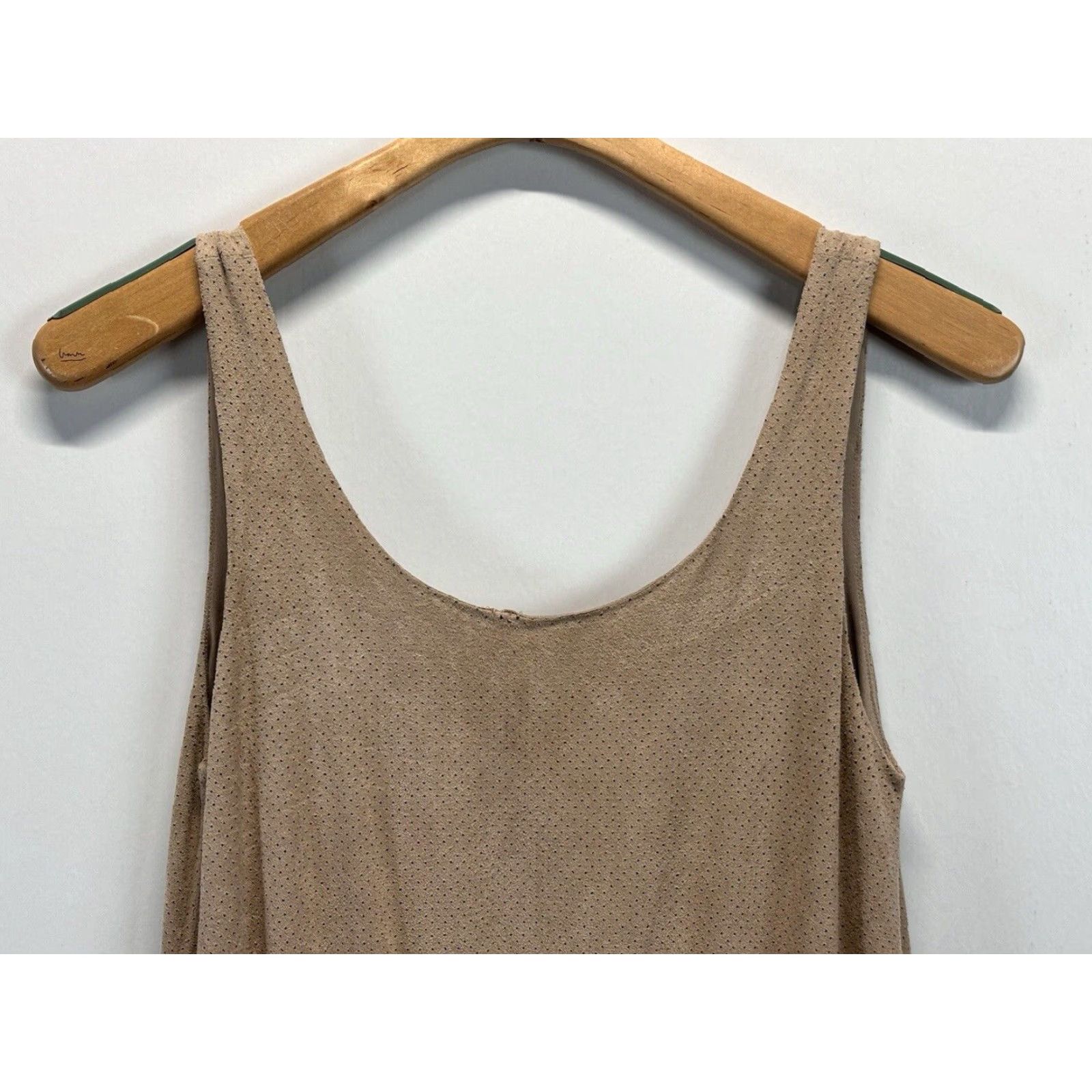 Free People Free People Movement Dress Free People Movement Tan Micro Suede Dress Sz Medium Scoop Neck Tie Waist Mini Vest? Size M / US 6-8 / IT 42-44 - 2 Thumbnail