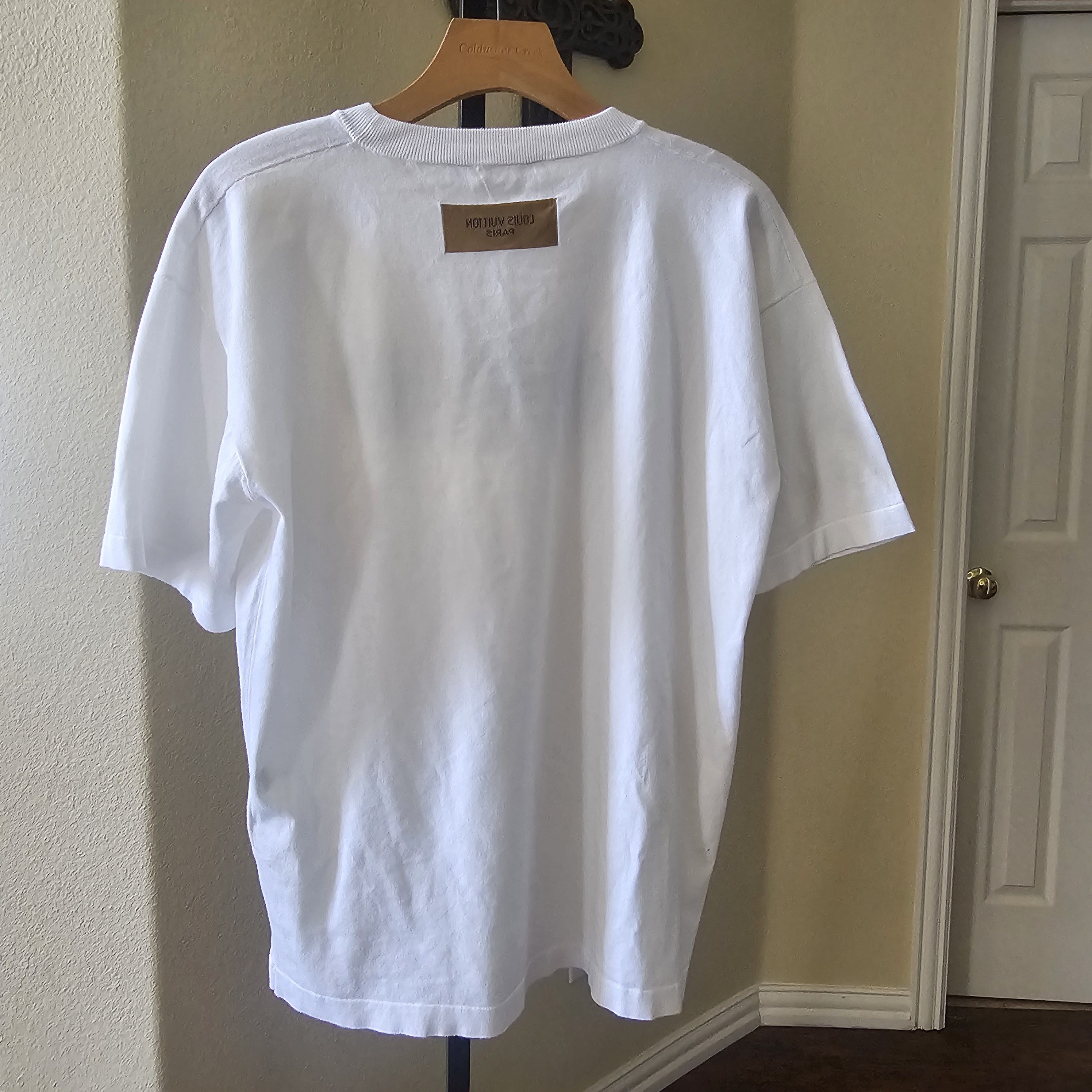 Louis Vuitton Louis Vuitton White Alphabet Pattern Green Printing T-Shirt Size US M / EU 48-50 / 2 - 2 Thumbnail
