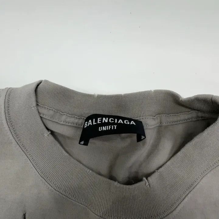 Balenciaga Balenciaga Balenciaga Gray Distressed Logo TShirt -2507 Size US S / EU 44-46 / 1 - 6 Thumbnail