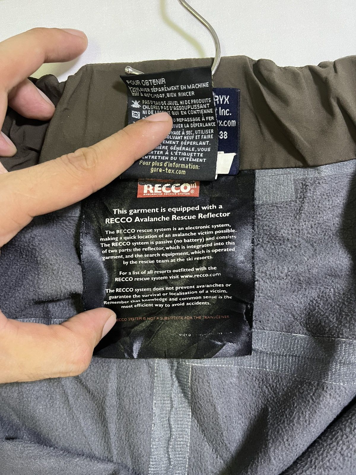 Arc'teryx VINTAGE ARCTERYX GORE-TEX RECCO SKI SNOW PANT Size US 38 / EU 54 - 12 Thumbnail