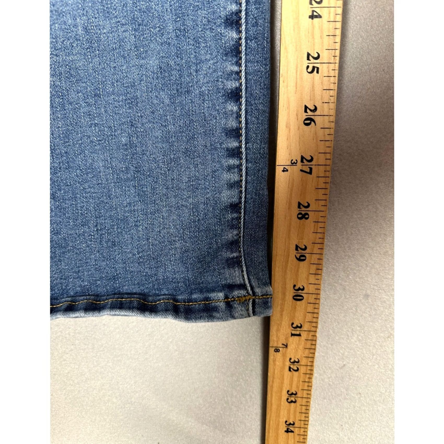 Lucky Brand Lucky Brand 221 Straight Jeans Mens 34x30 Blue Medium Wash Denim Pants Size US 34 / EU 50 - 6 Thumbnail