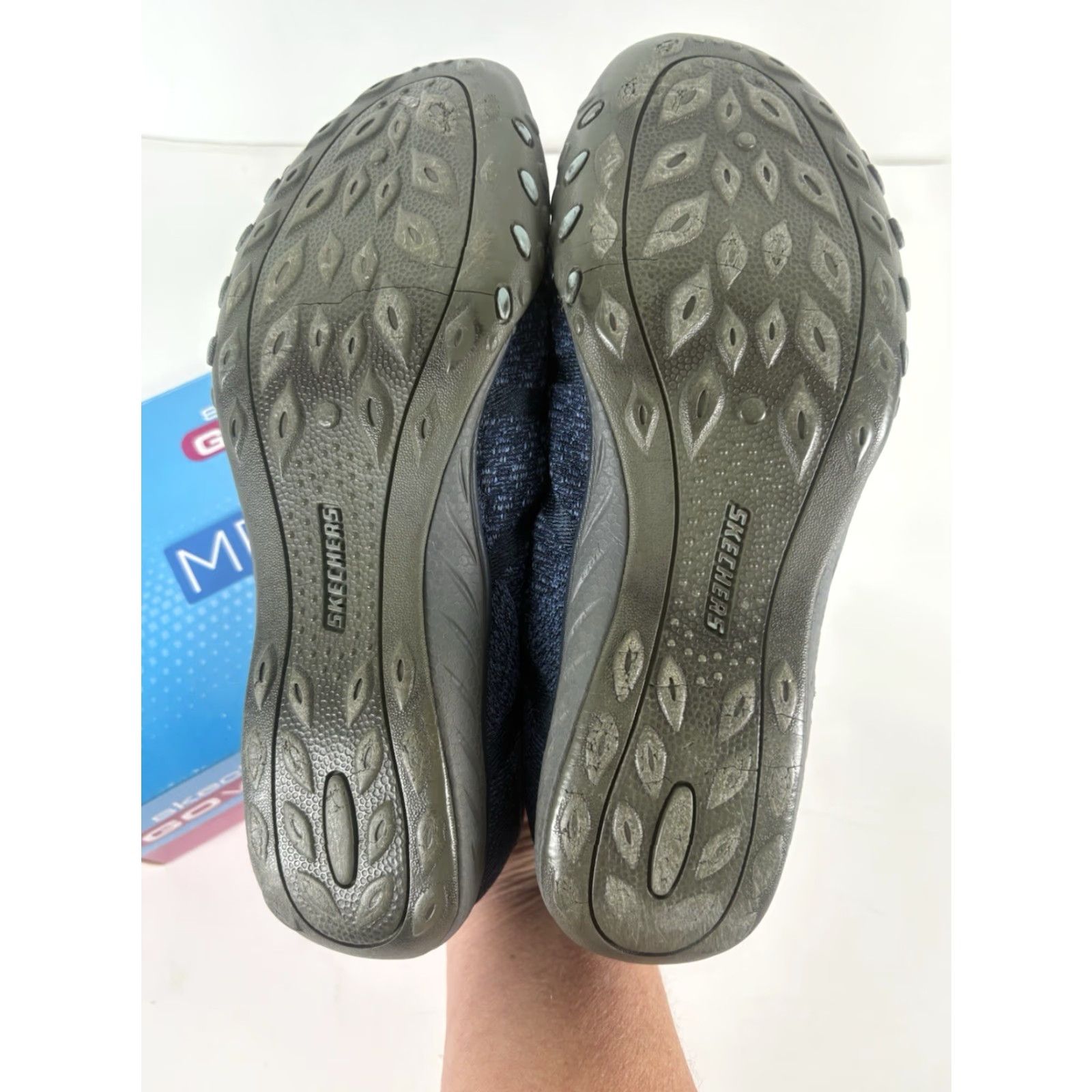 SKECHERS Skechers Navy Relaxed Fit Air Cooled Memory Foam Slip On Sneakers Womens 8 Size US 8 / IT 38 - 6 Thumbnail