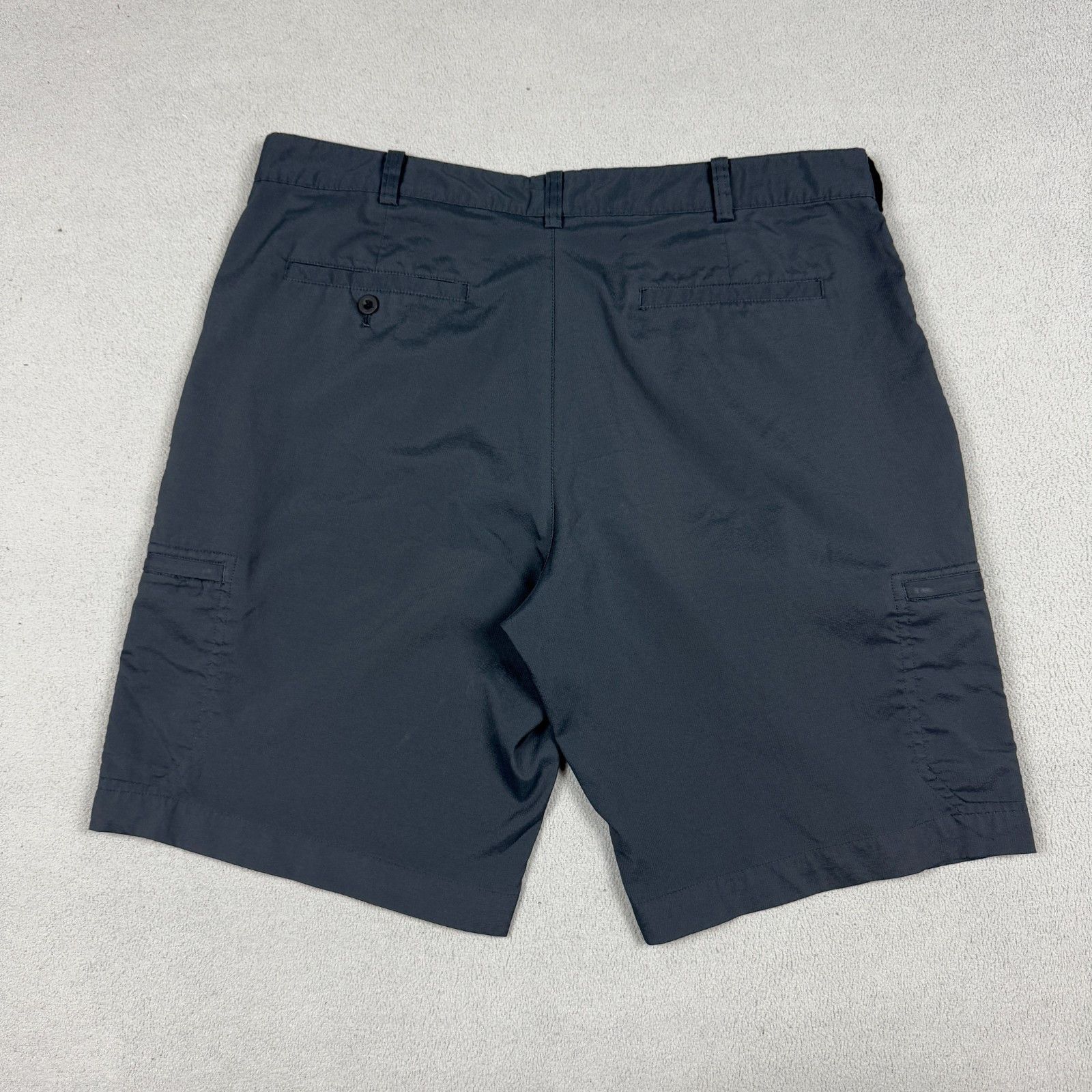 Nike Nike Golf Cargo Shorts Dri-Fit Black Lightweight Tech 36 Size US 36 / EU 52 - 8 Thumbnail