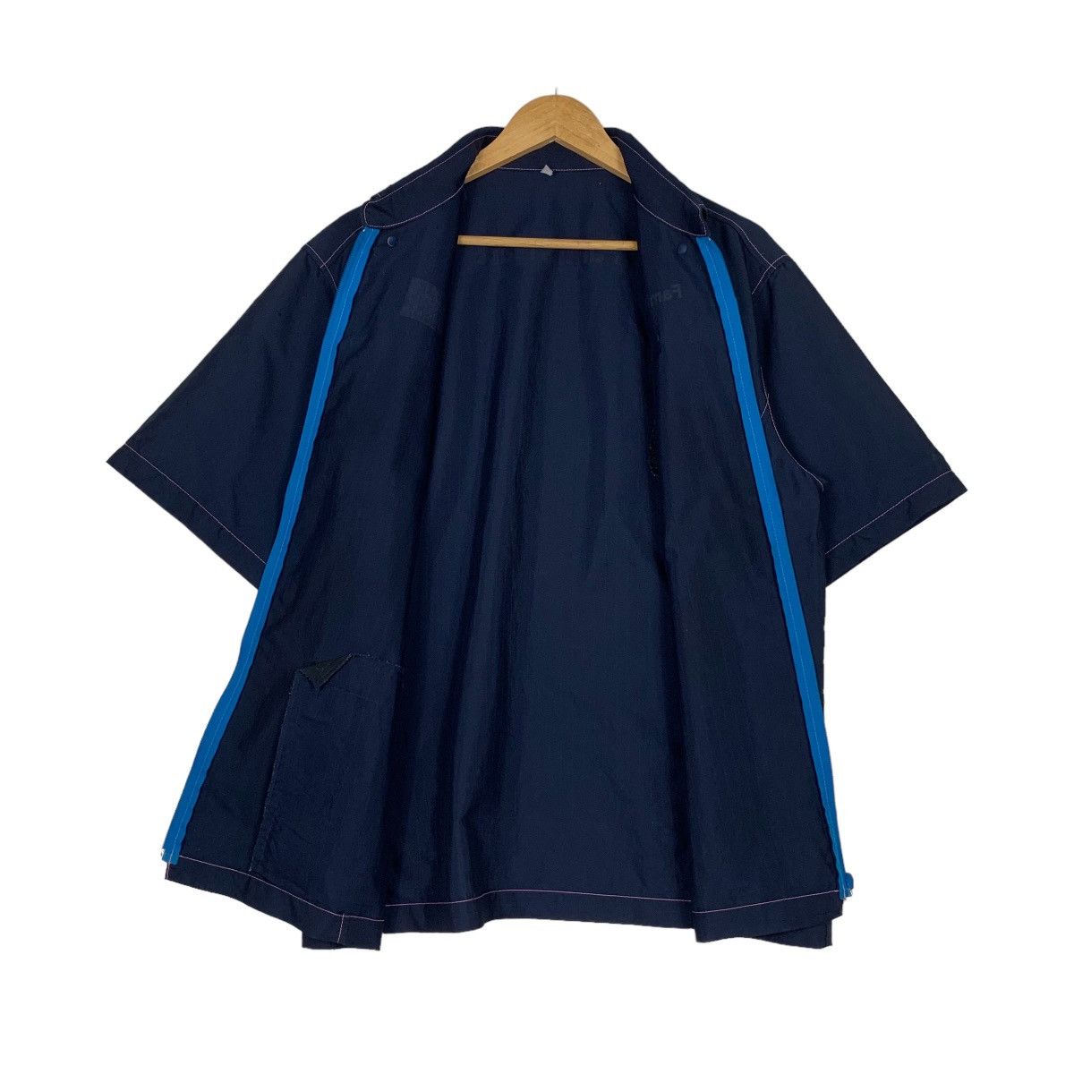Vintage FAMILY MART Short Sleeve Work Uniform Jacket #1040-C47 Size US L / EU 52-54 / 3 - 11 Thumbnail