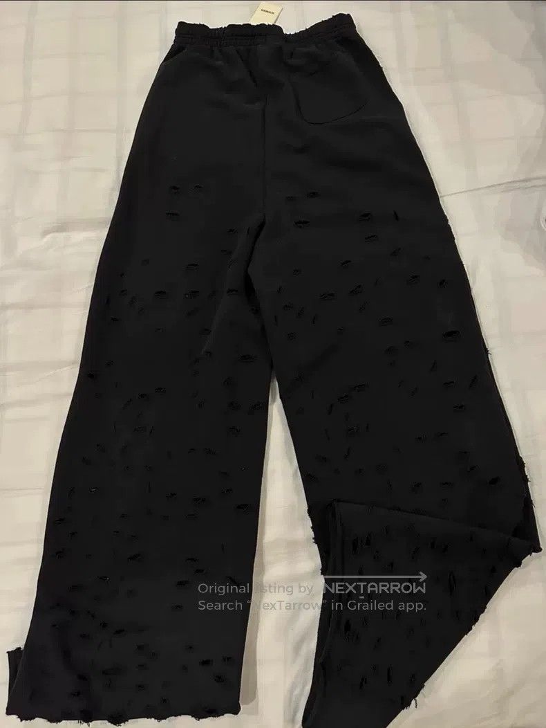 Vetements Vetements size S Ripped Sports Pants Size US 28 / EU 44 - 1 Thumbnail